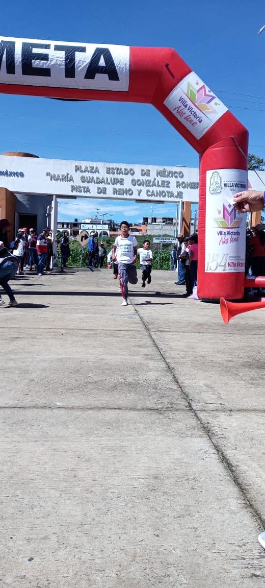 1689166119 147 Cerca de 200 alumnos de diferentes escuelas de educacion basica