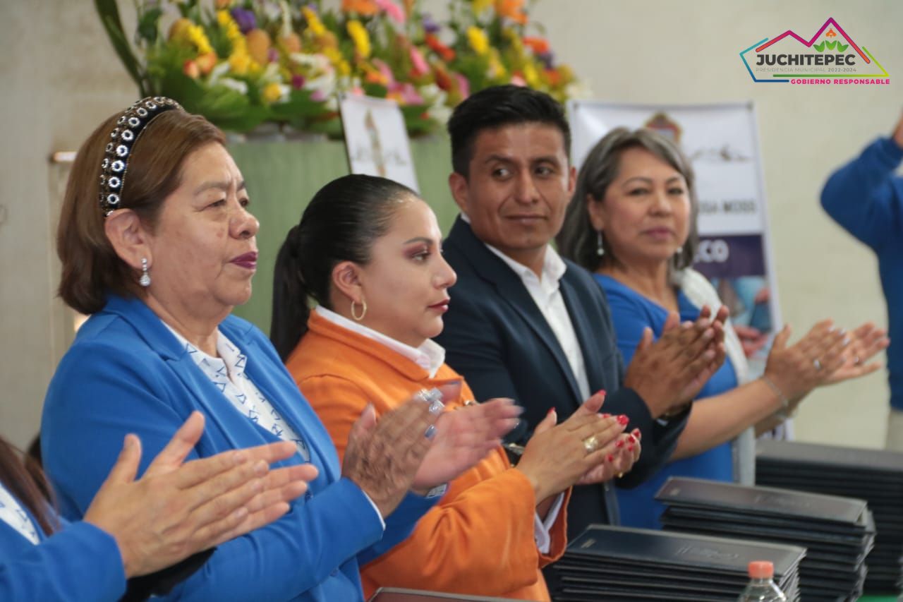 1689193952 55 Graduacion La Presidenta Municipal Marisol Nava Linares como invitada