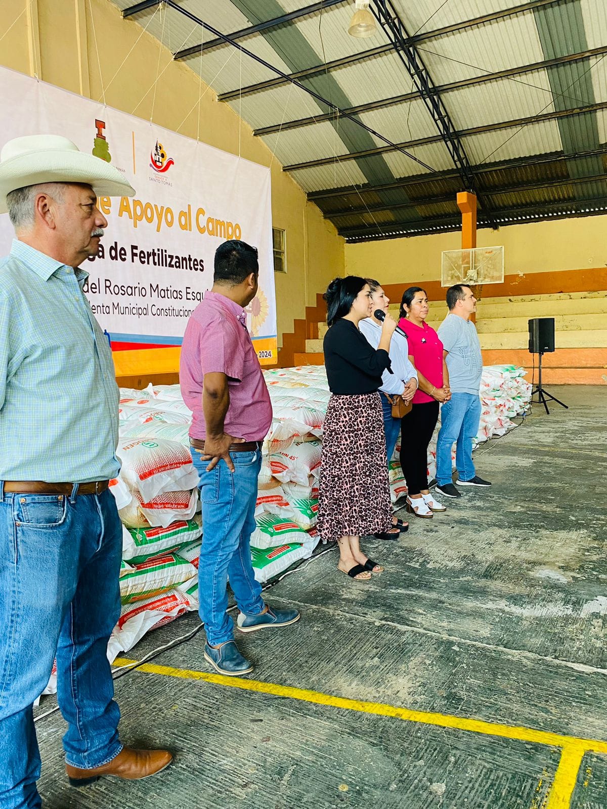 1689973175 552 El dia de ayer realizamos la primer entrega de fertilizante