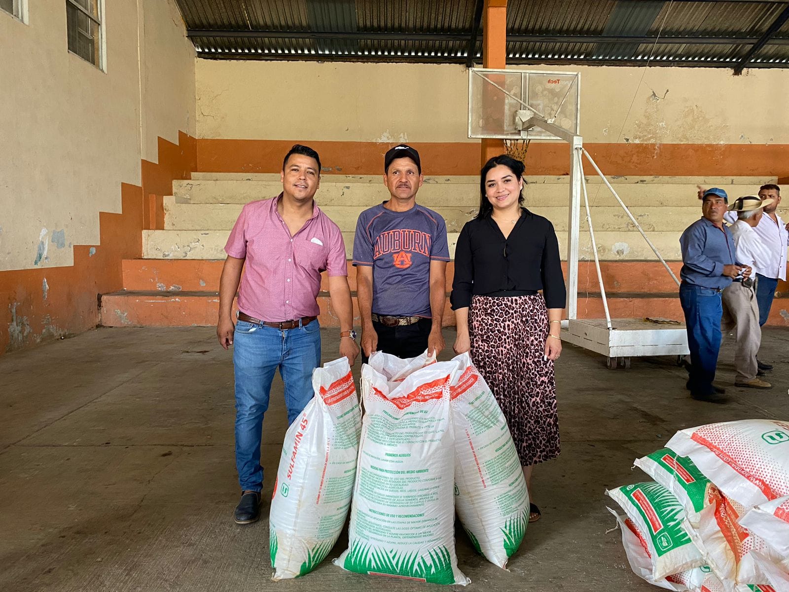 1689973179 695 El dia de ayer realizamos la primer entrega de fertilizante