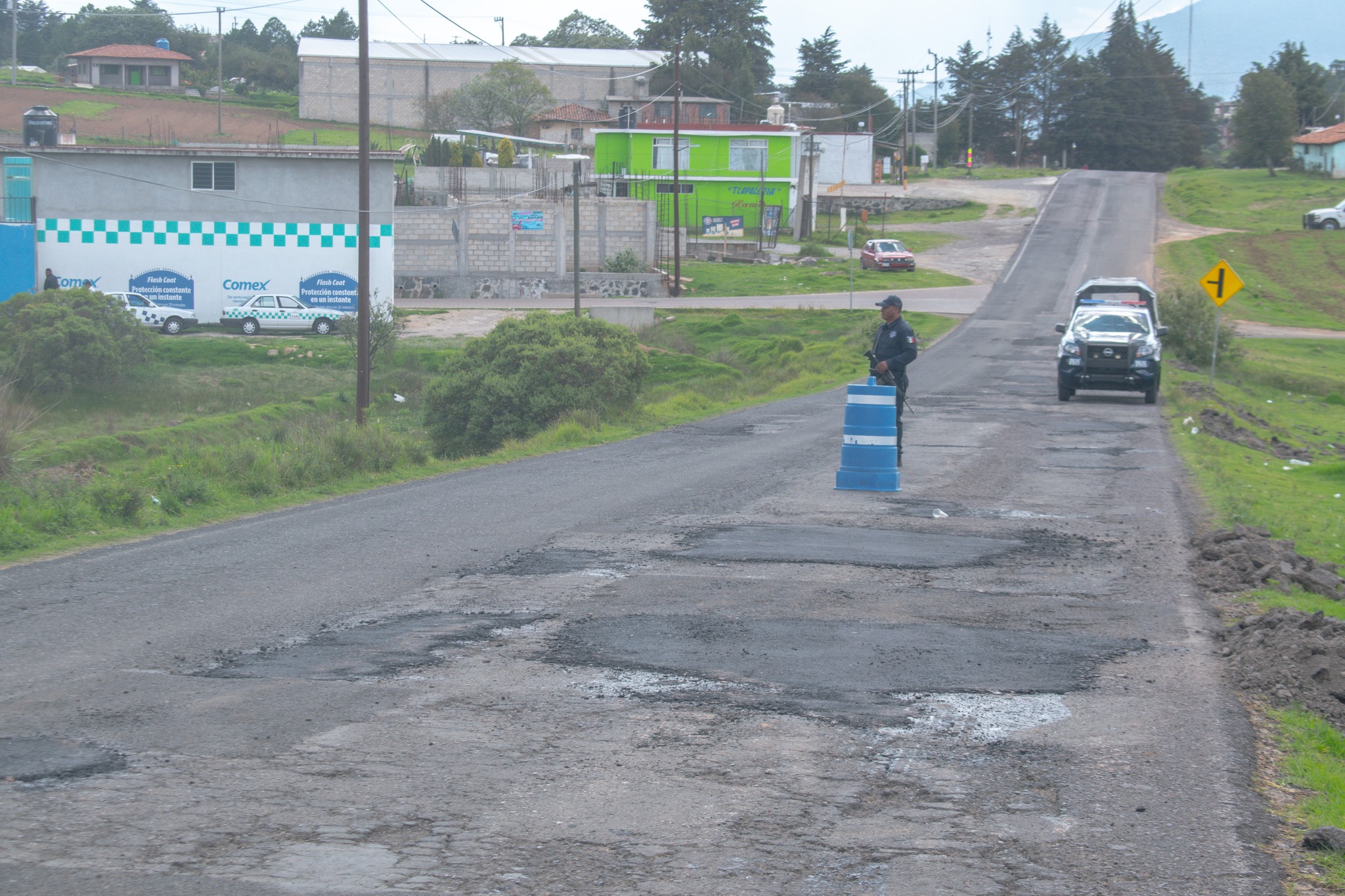 1690031766 216 Seguimos con el Programa Municipal de Bacheo a la altura