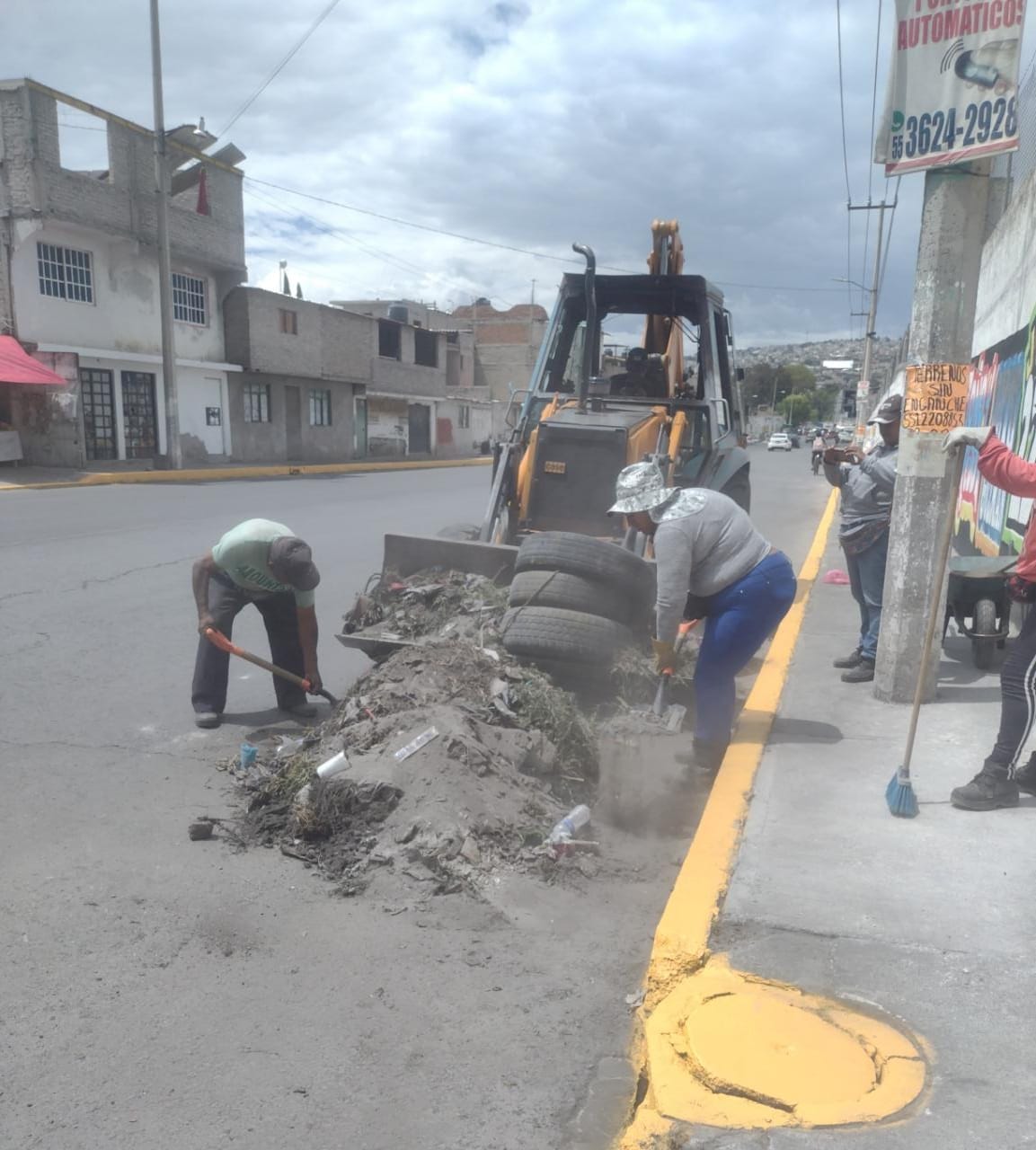 1690137668 602 SERVIDORES PUBLICOS DE CHIMALHUACAN REALIZAN JORNADA DE LIMPIEZA EN LIMITES