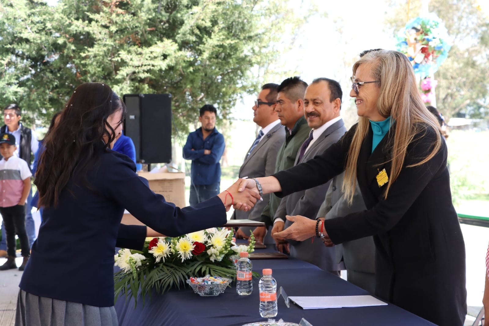 1690203268 729 La Profra Maria Guadalupe Barraza Luna Presidente del DIF Municipal