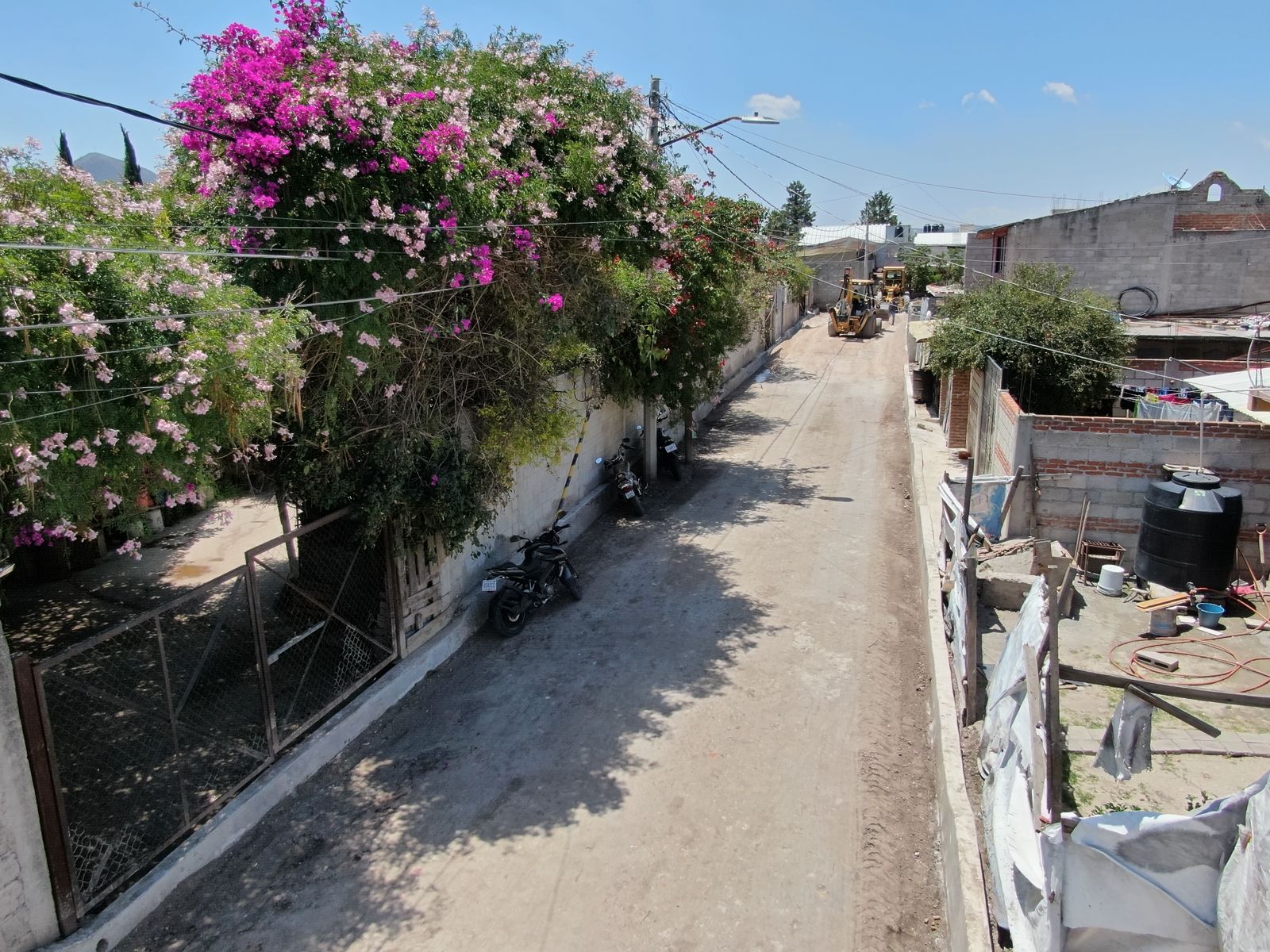 1690225224 289 ¡MAS Y MEJORES CALLES EN HUEHUETOCA Asi inician las labores