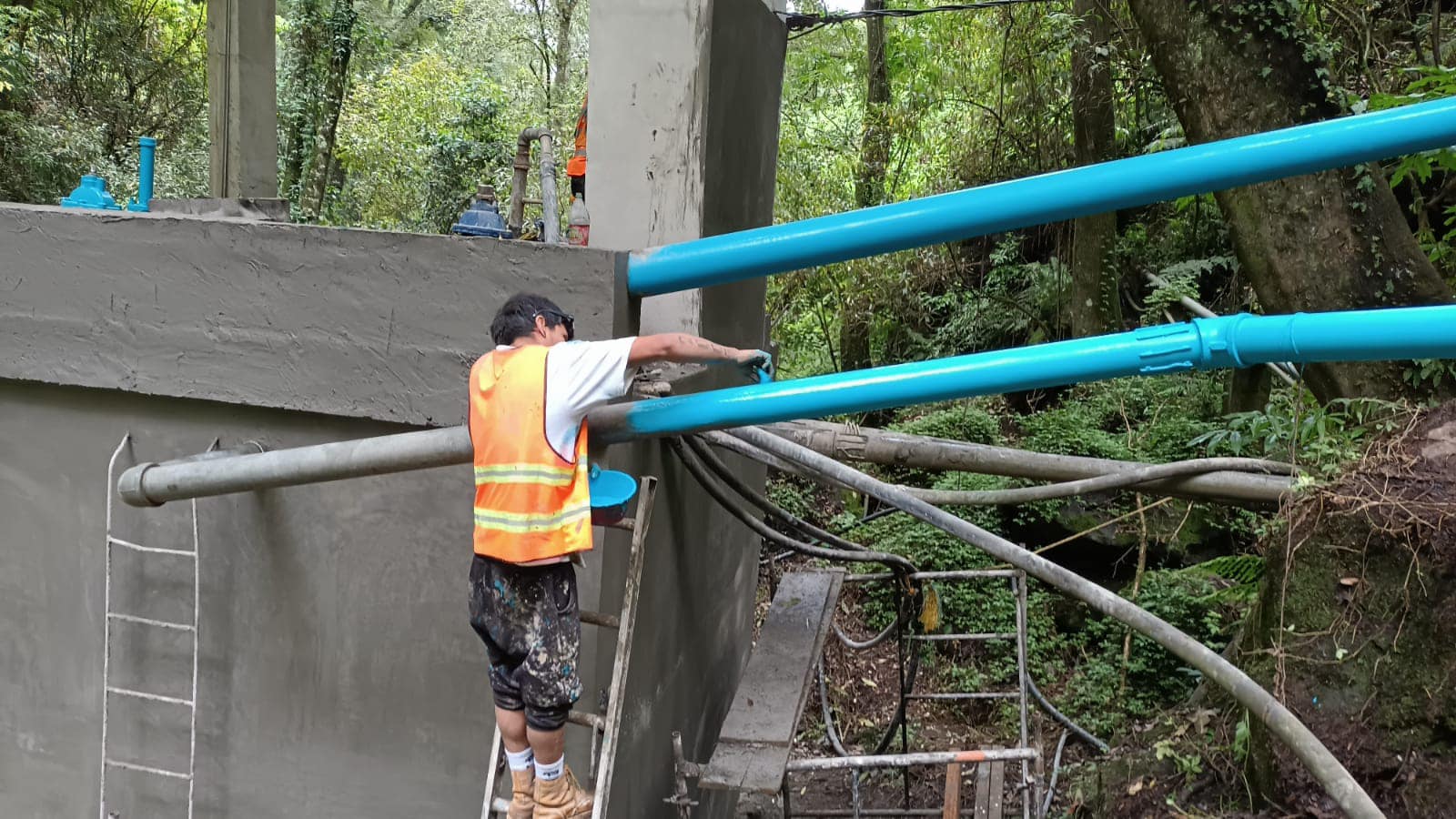 1690391353 608 Las obras que se estan realizando en el carcamo que