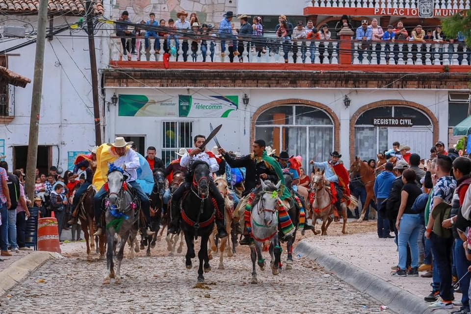 1690396032 19 Las tradiciones son aquellas que vienen de una cultura que