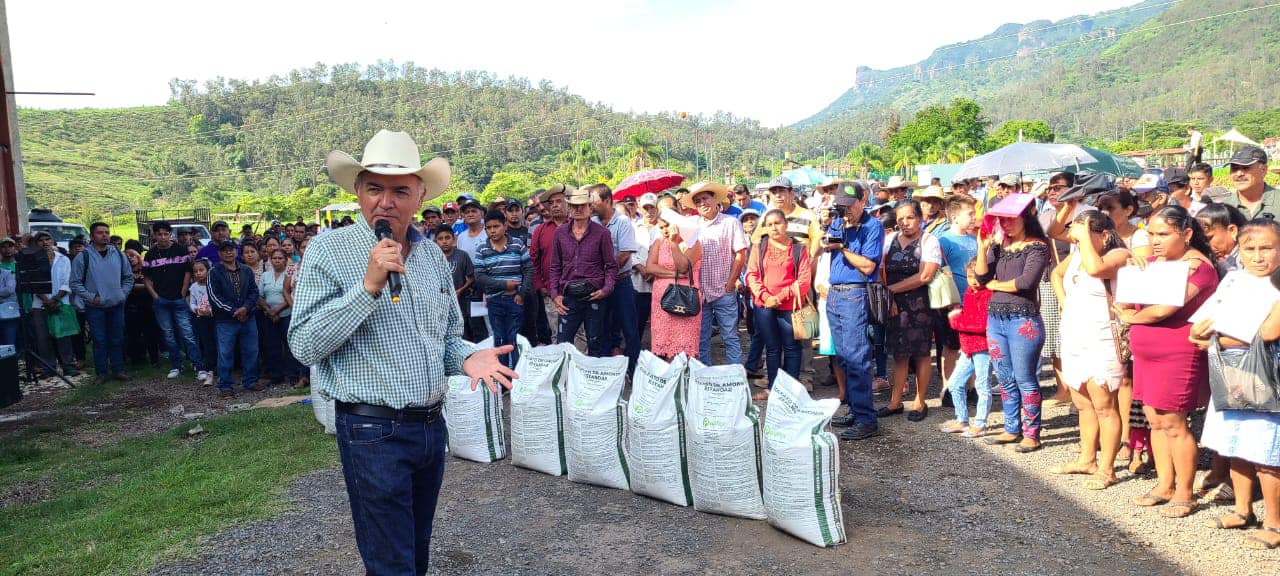 1690564741 736 RLR El presidente Rigoberto Lopez Rivera reafirma su apoyo