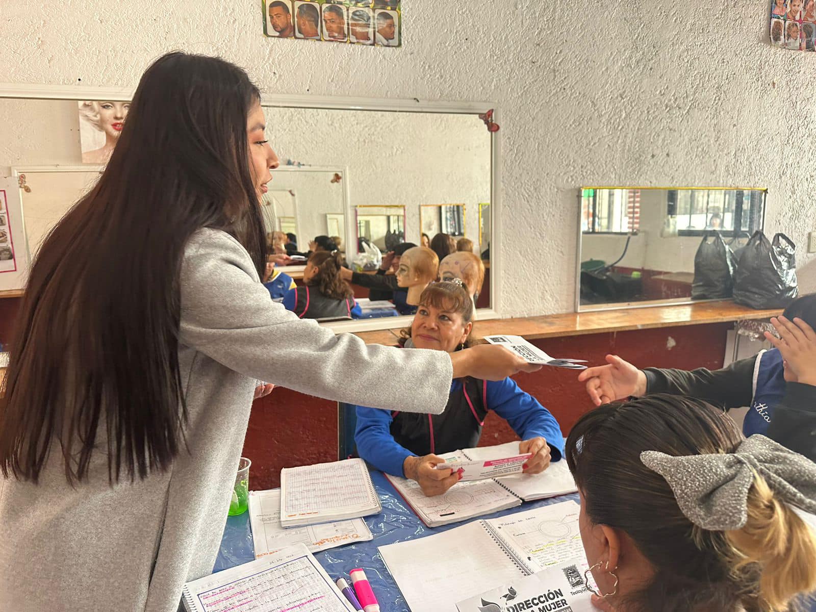 1690582310 906 Con la finalidad de mantener a las mujeres teoloyuquenses informadas