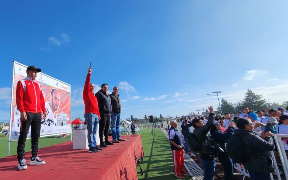 1690805733 856 Octava Carrera Atletica ArturoMalaquias ¡Felicidades a las y los corredores