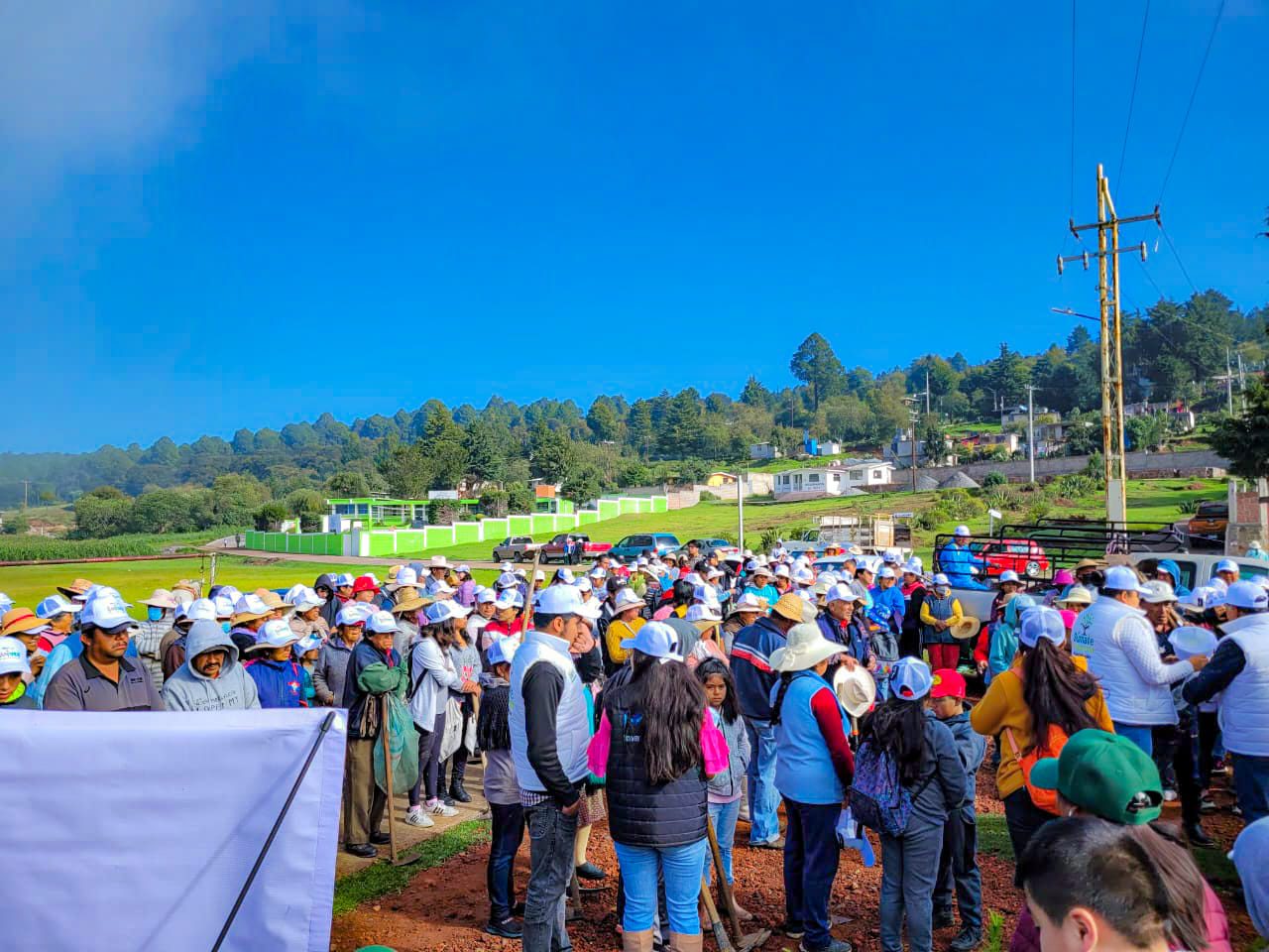 1690822731 810 En el ejido de Santa Ana Ixtlahuaca logramos plantar 2000