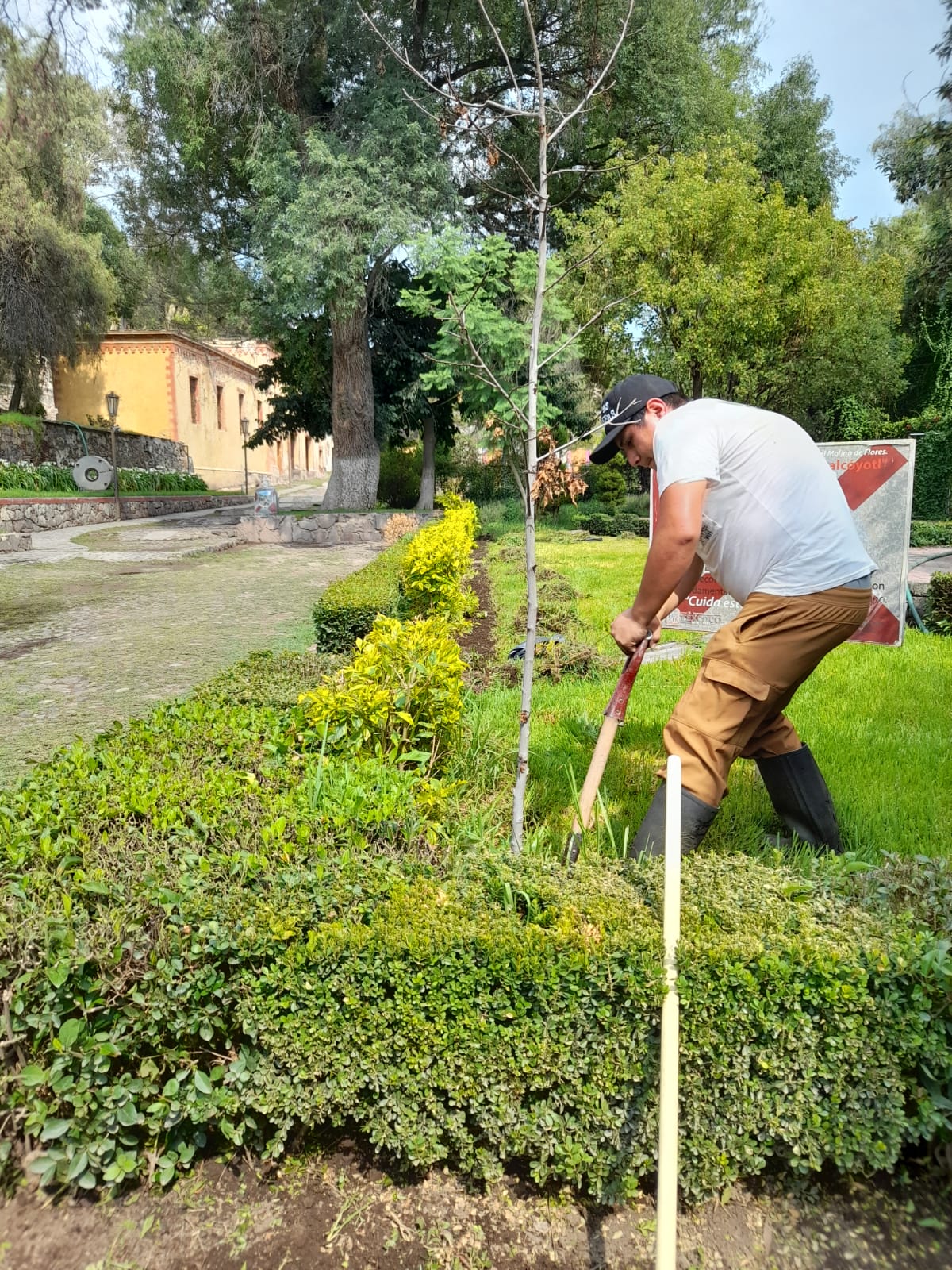 El Ayuntamiento de Texcoco realiza limpieza y mantenimiento de areas