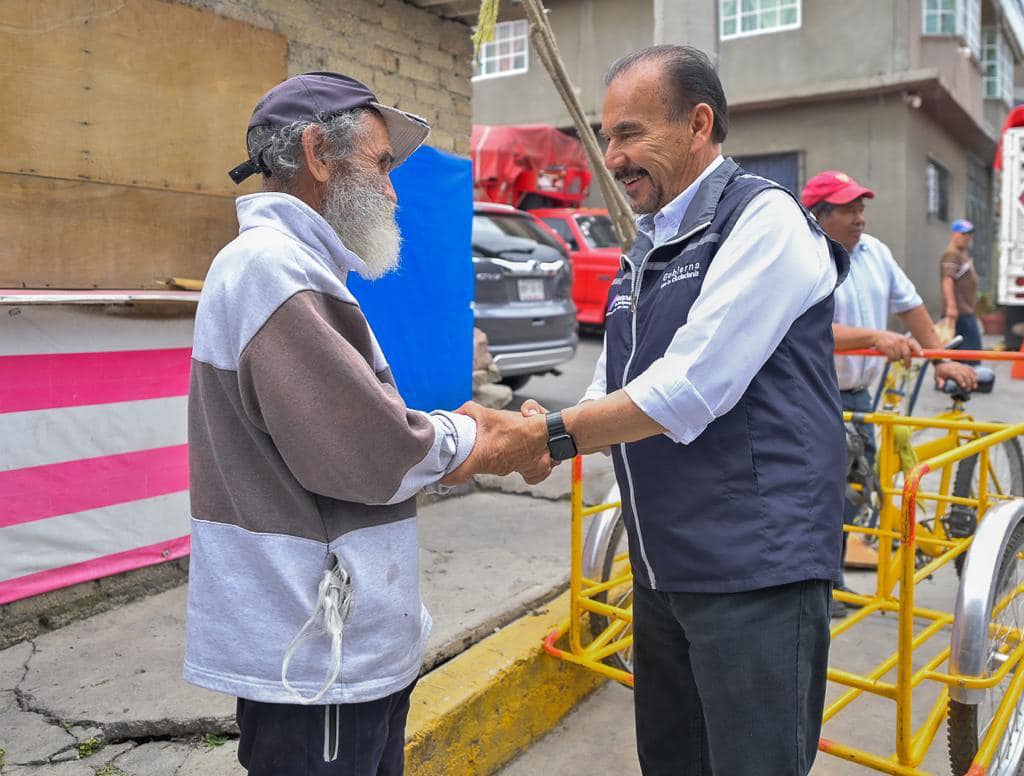 En la Colonia Prados de Ixtacala 1 se hizo entrega