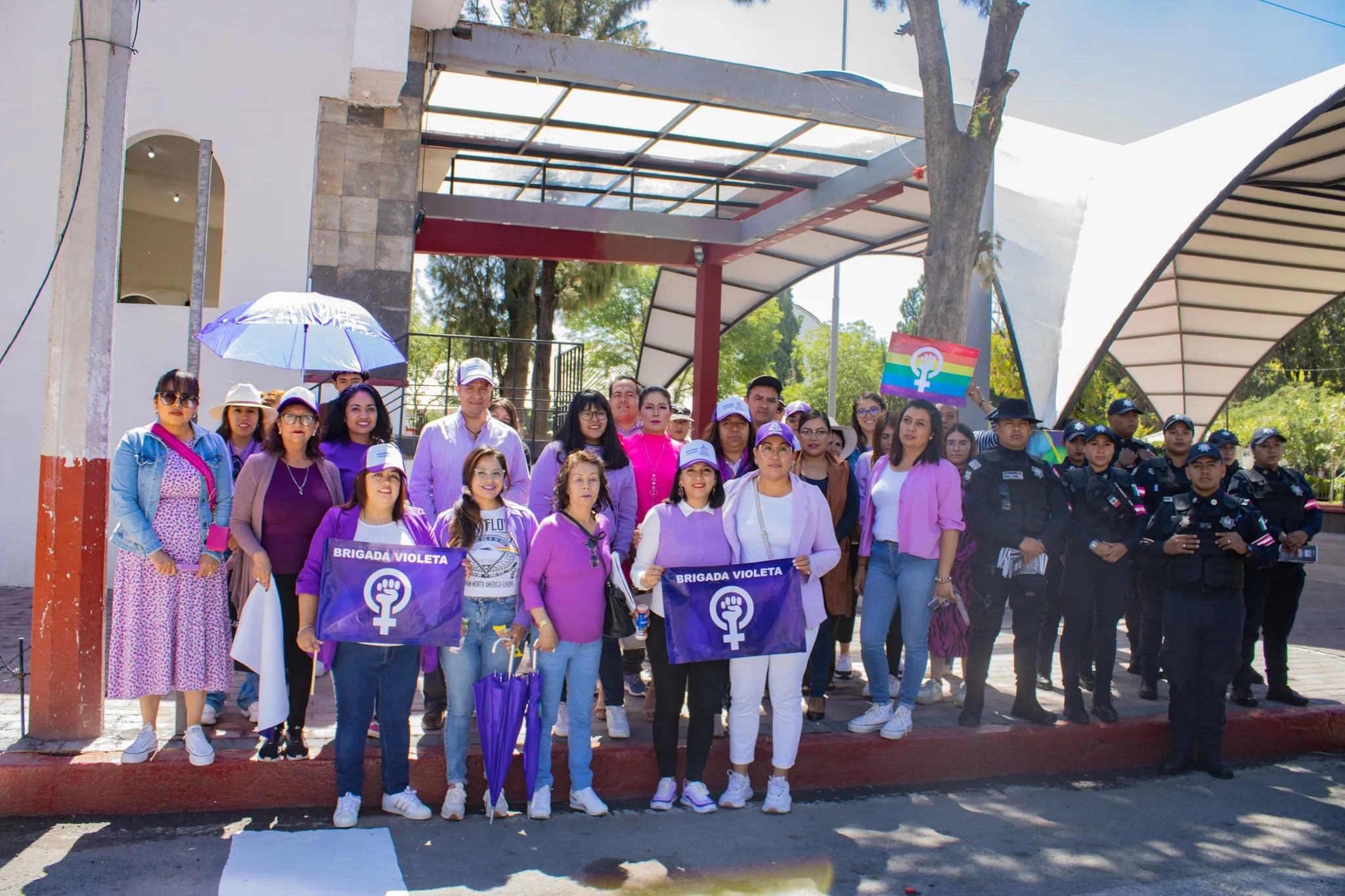 Hoy la Direccion de Atencion a la Mujer y Diversidad jpg