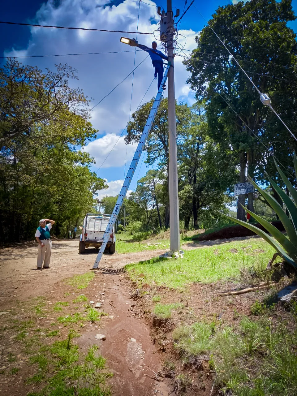 La Direccion de Servicios Publicos trabaja en la reparacion constante jpg