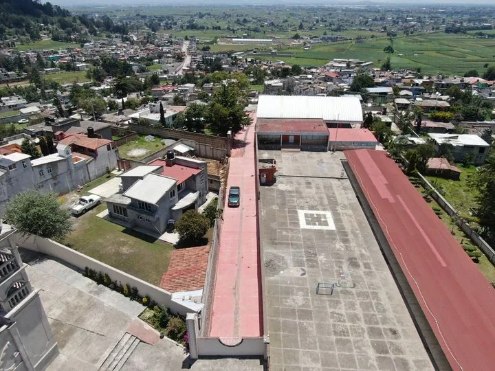 La rehabilitacion de la calle educacion y deporte de la jpg