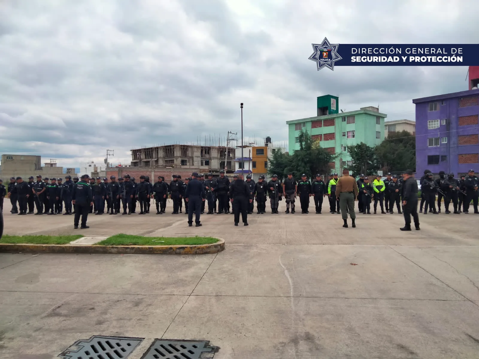 OPERATIVO Nuestros elementos de Seguridad y Proteccion de Toluca jpg