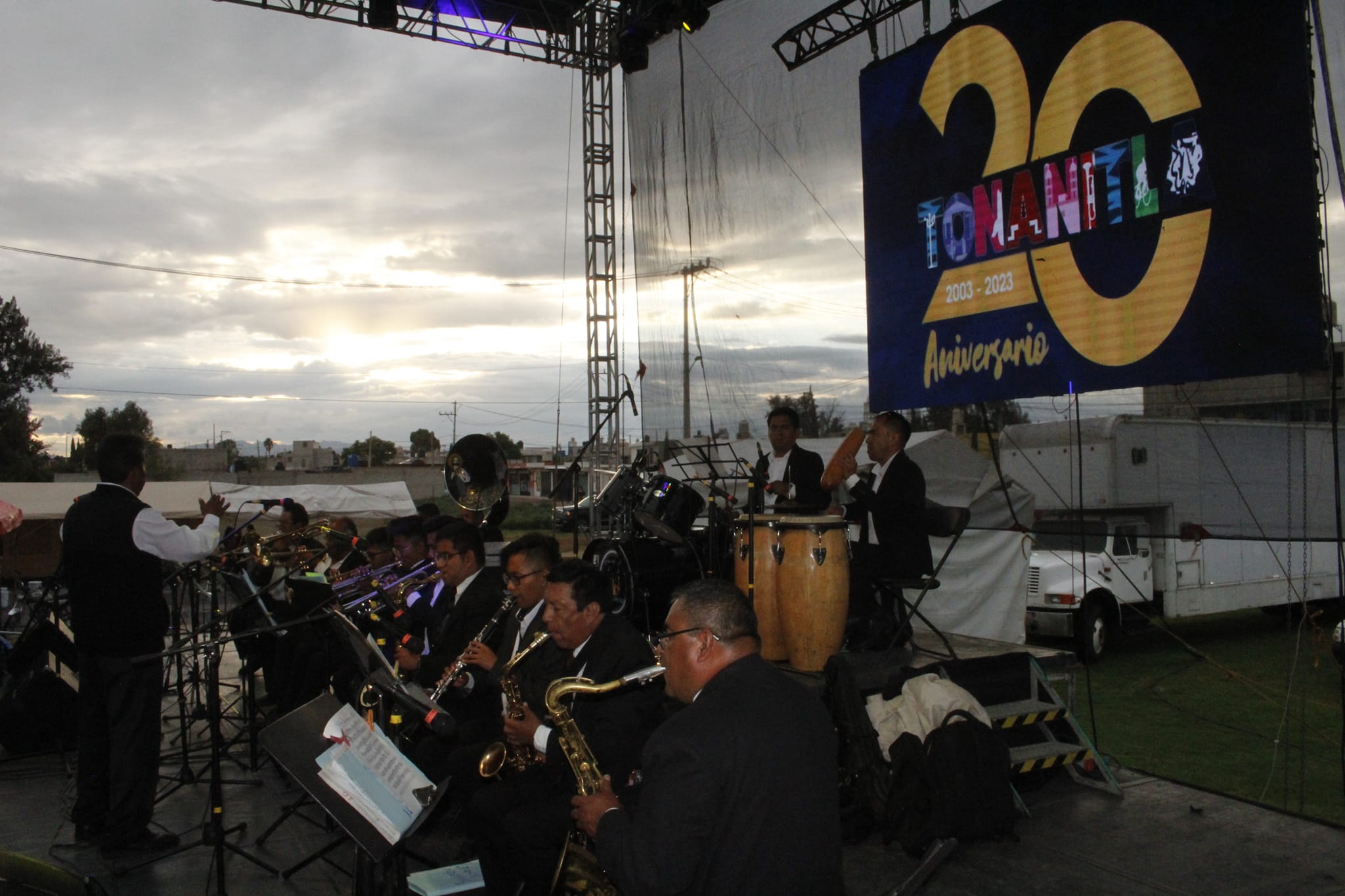 Un domingo lleno de musica baile y alegria para festejar