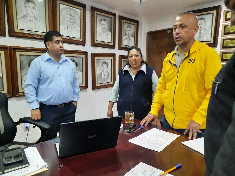 1690904622 848 MARTHA RODRIGUEZ AMARO RINDE PROTESTA COMO DELEGADA DE LA COLONIA