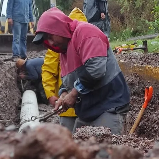 1690985986 Personal de la Coordinacion de Agua Potable y Alcantarillado realiza jpg