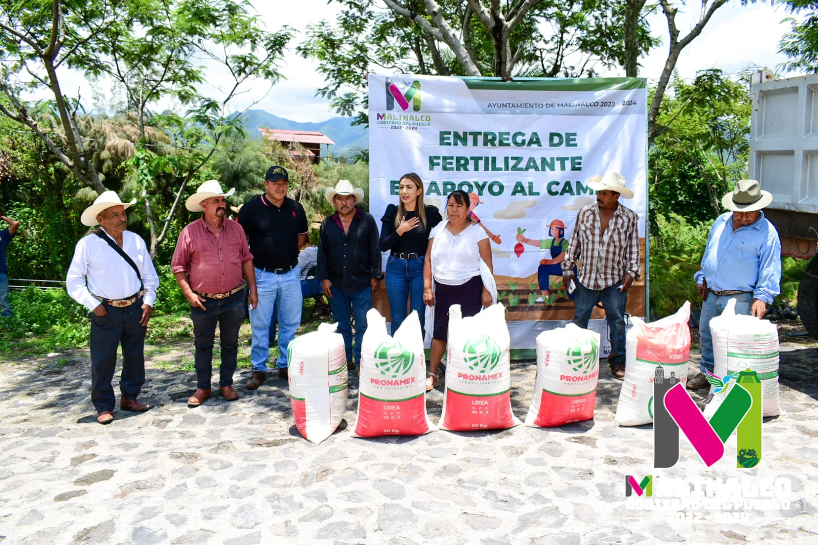 1691005393 Seguimos entregando fertilizante a nuestros amigos campesinos del municipio En scaled