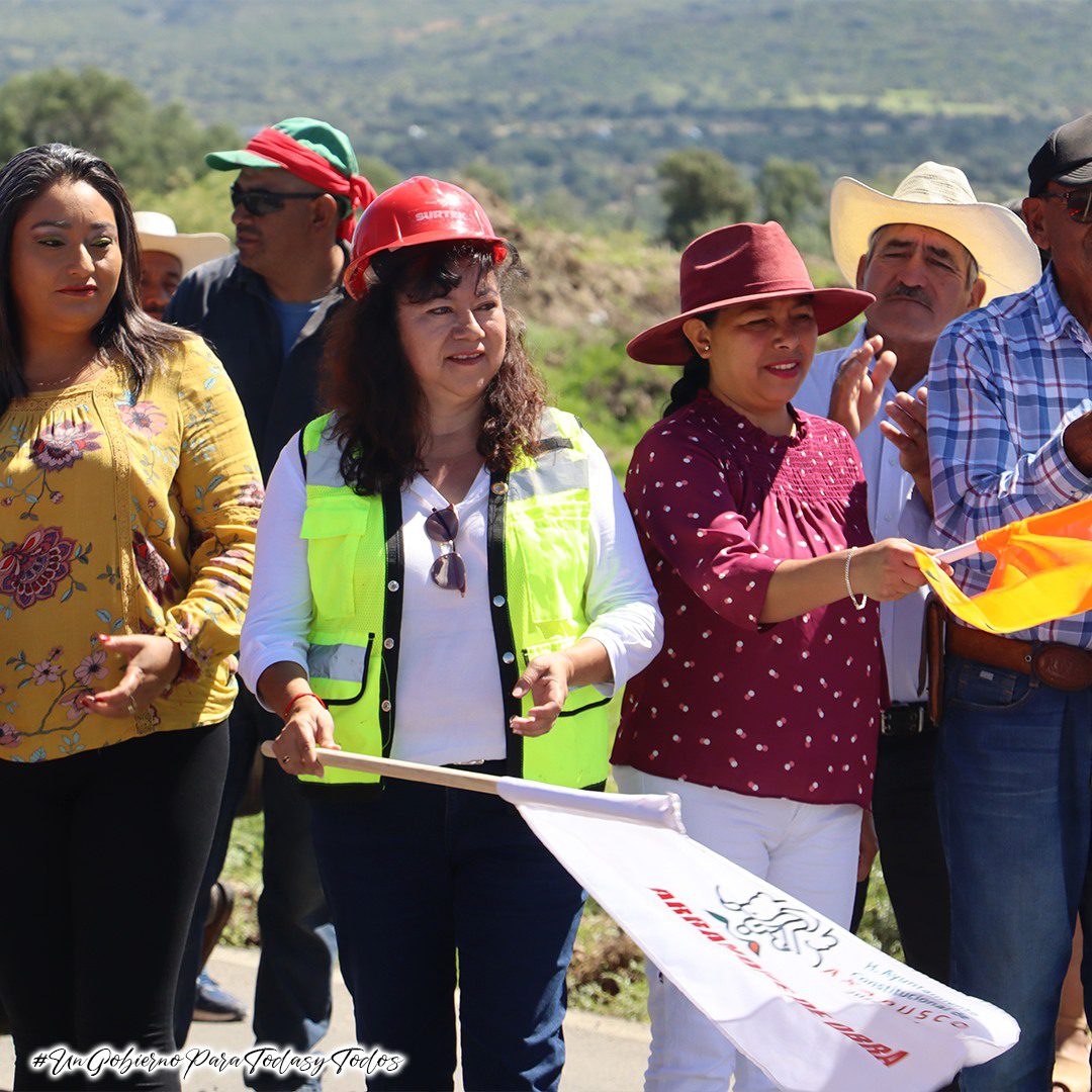 1691009689 95 El H Ayuntamiento Axapusco encabezado por la C Miriam Coronel