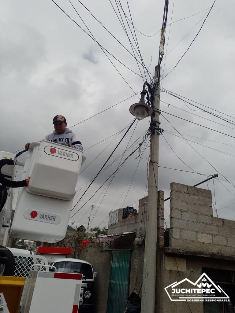 1691070125 236 Luminarias El Gobierno Municipal que dirige la Lic Marisol