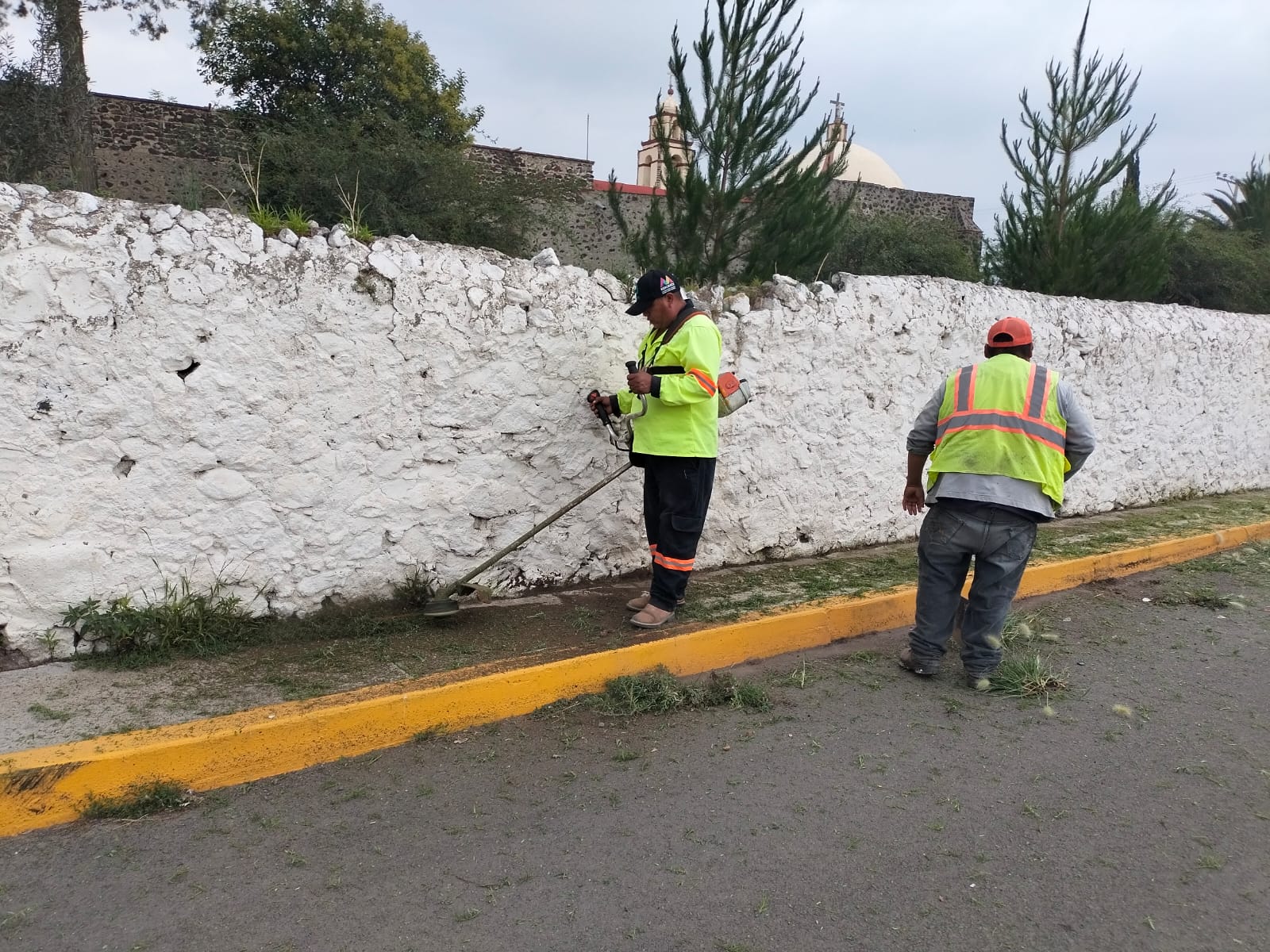 1691173567 512 La Brigada de Servicios Publicos realiza limpieza y mantenimiento de