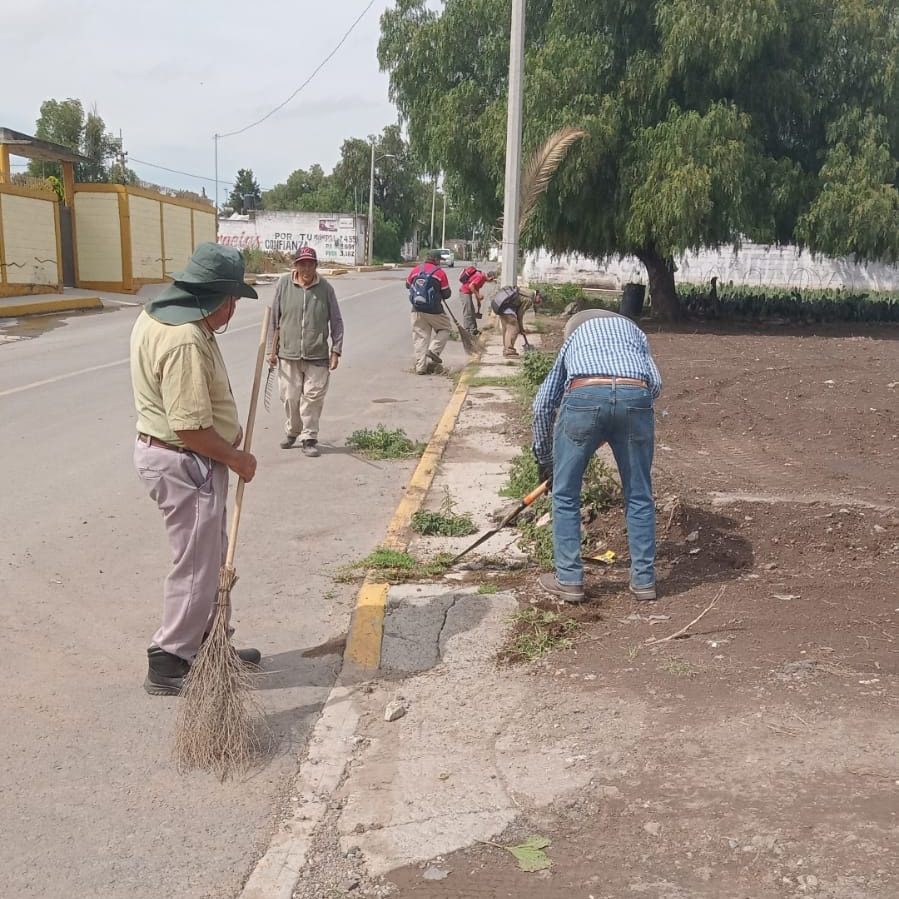 1691188735 687 Personal de la Direccion de Servicios Publicos de Otumba llevo