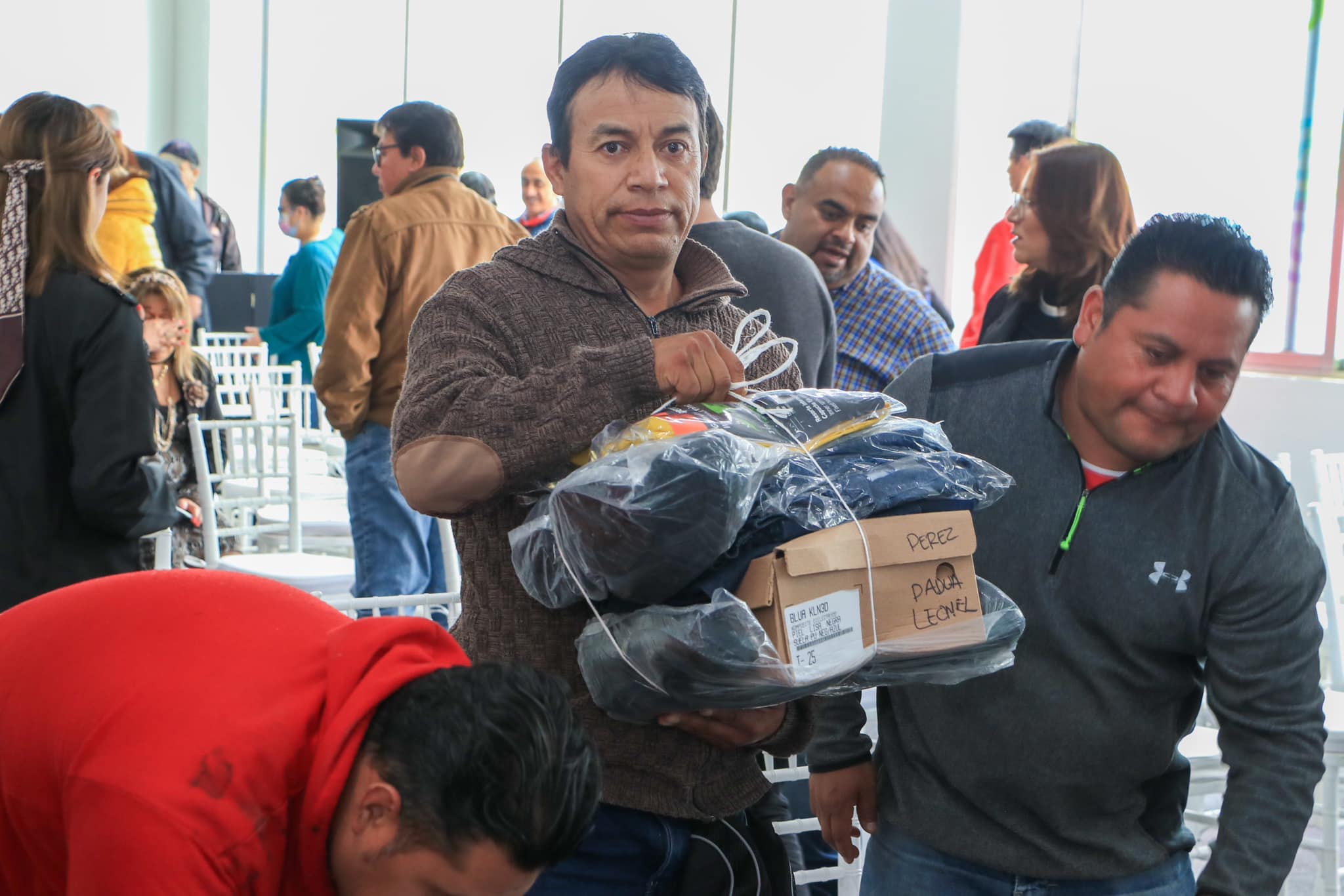 1691189083 74 Hoy ya tienen uniformes nuevos los integrantes de la Direccion