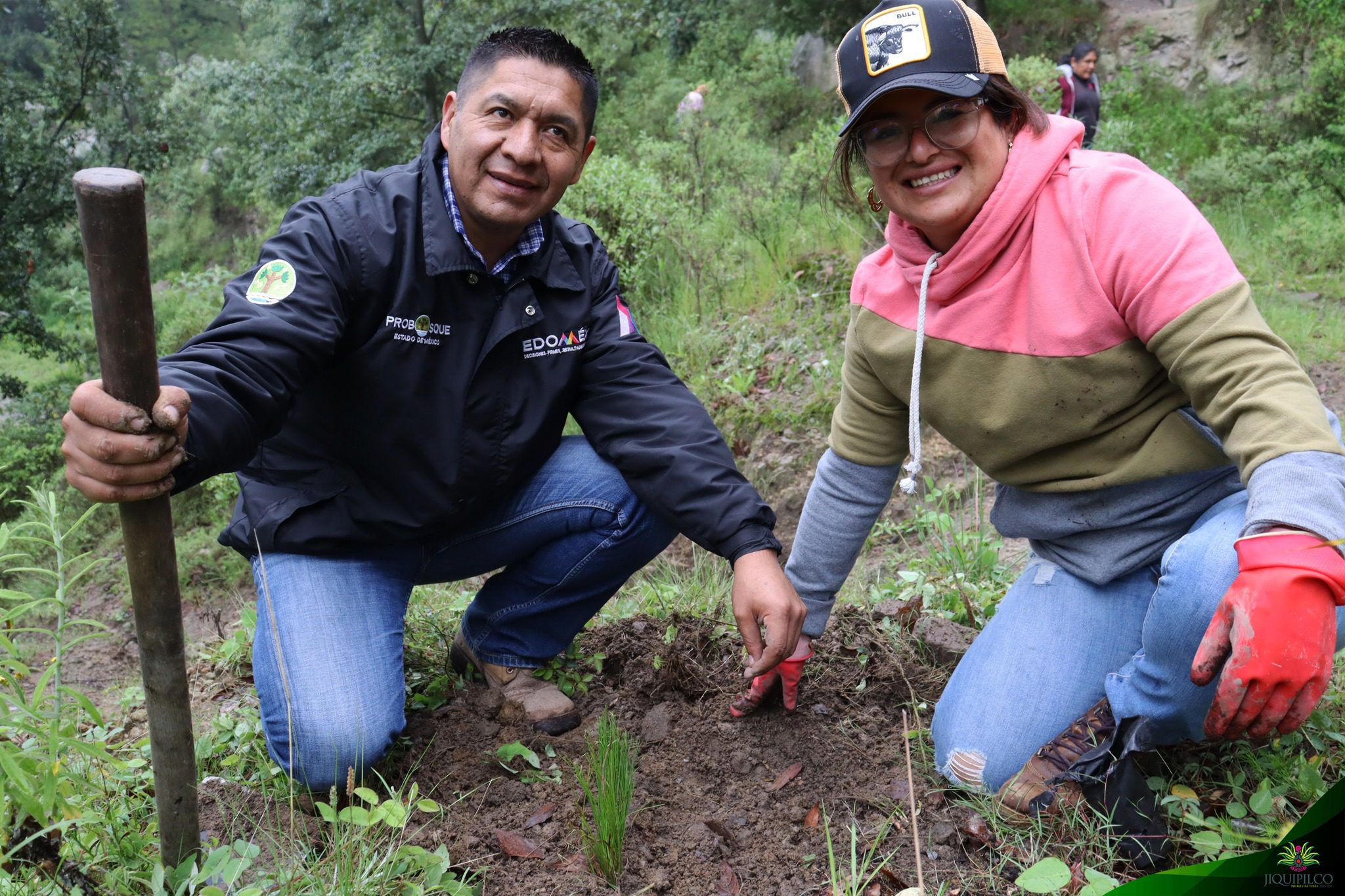 1691239507 286 Junto a la poblacion de Jiquipilco continuamos reforestando en diversos