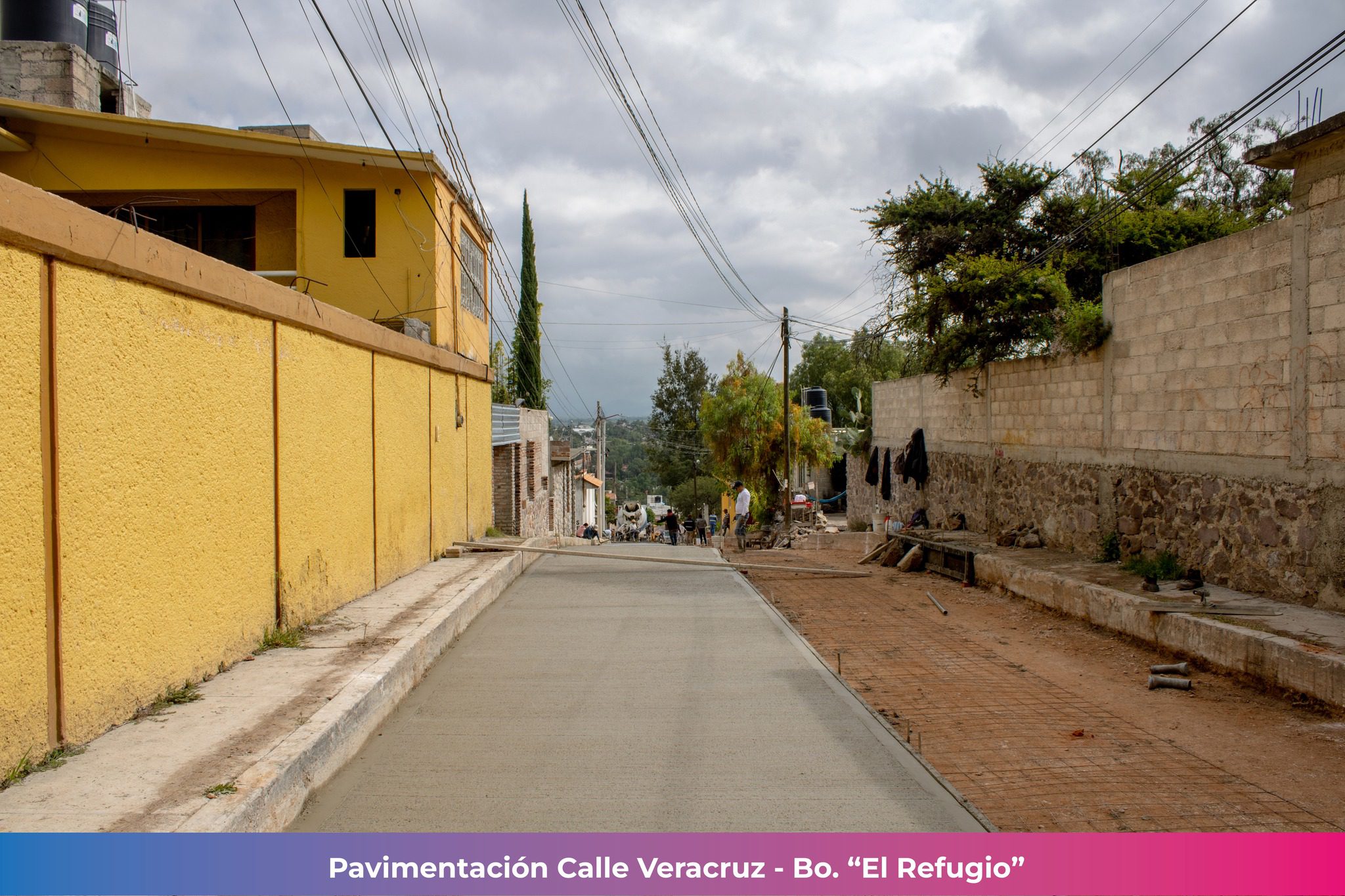 1691263231 490 MAS OBRAS EN TEQUIXQUIAC Continuamos con los trabajos de pavimentacion