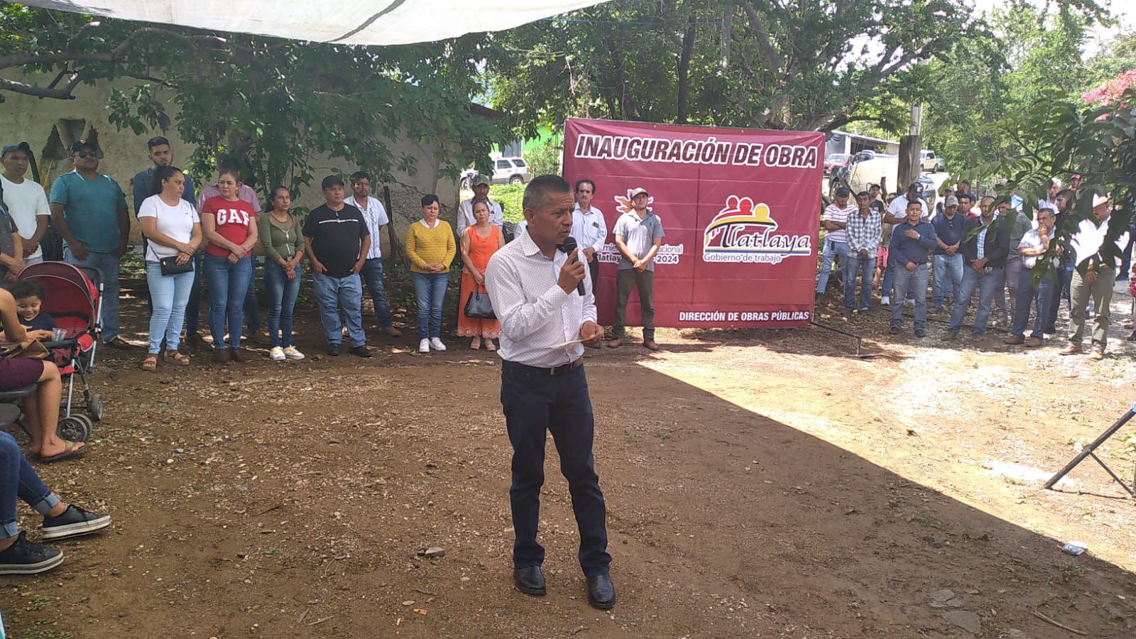 1691264077 713 ENTREGA CHOFO OTRA PAVIMENTACION AHORA EN CRUZ DEL NORTE