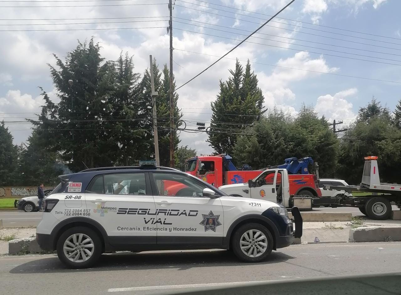 1691268335 109 Toma precauciones Accidente en la carretera Tenango Toluca direccion Metepec