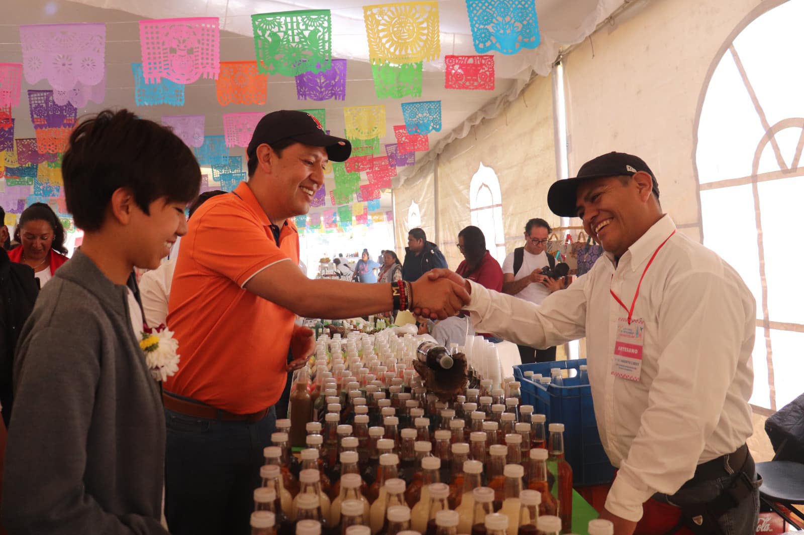 1691329038 985 Gran ExpoFeria Del Licor Huehuetitlan visita nuestra comunidad y deleita