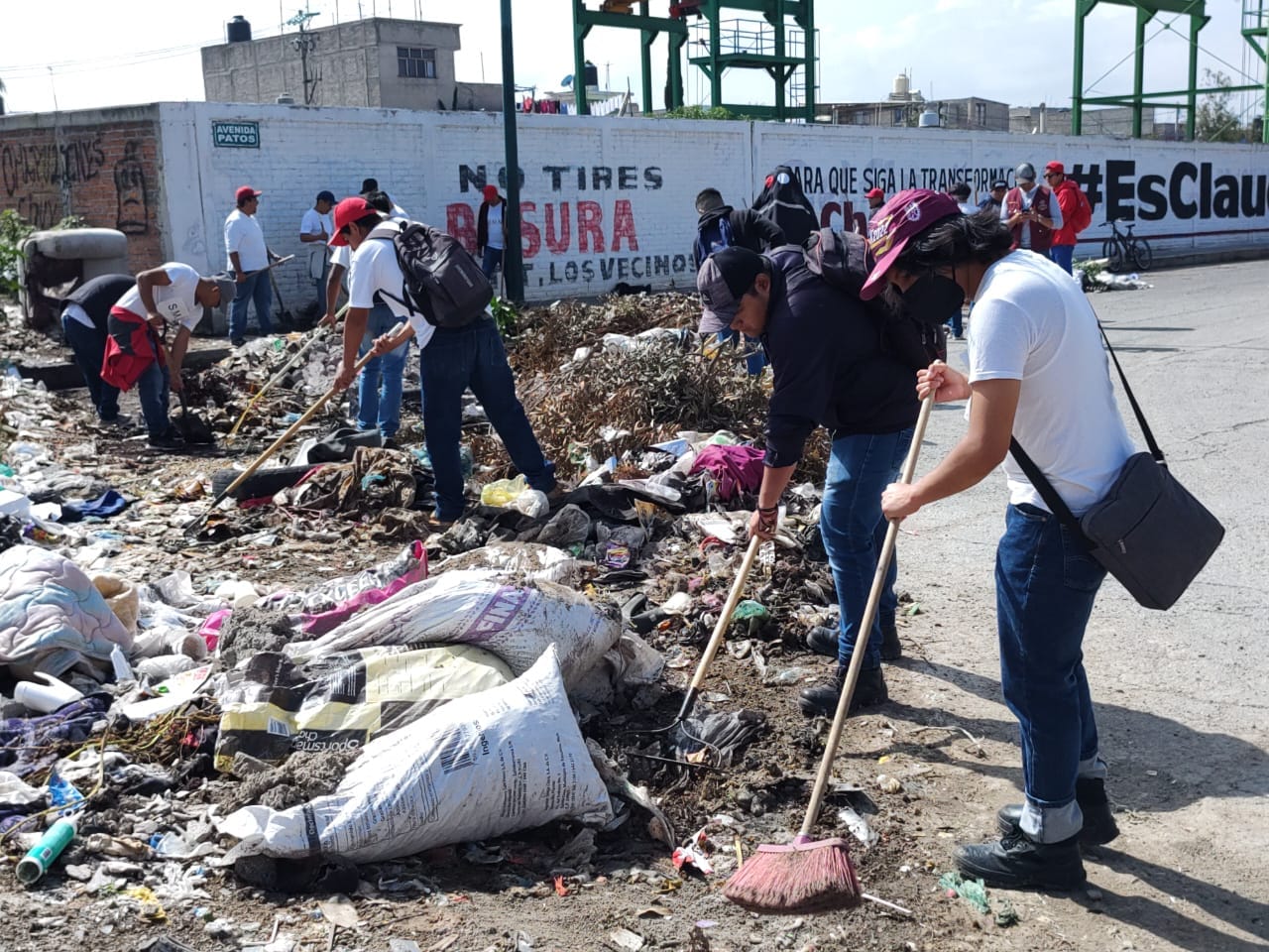 1691341363 818 GOBIERNO DE CHIMALHUACAN REALIZA JORNADA DE LIMPIA EN AV LOS