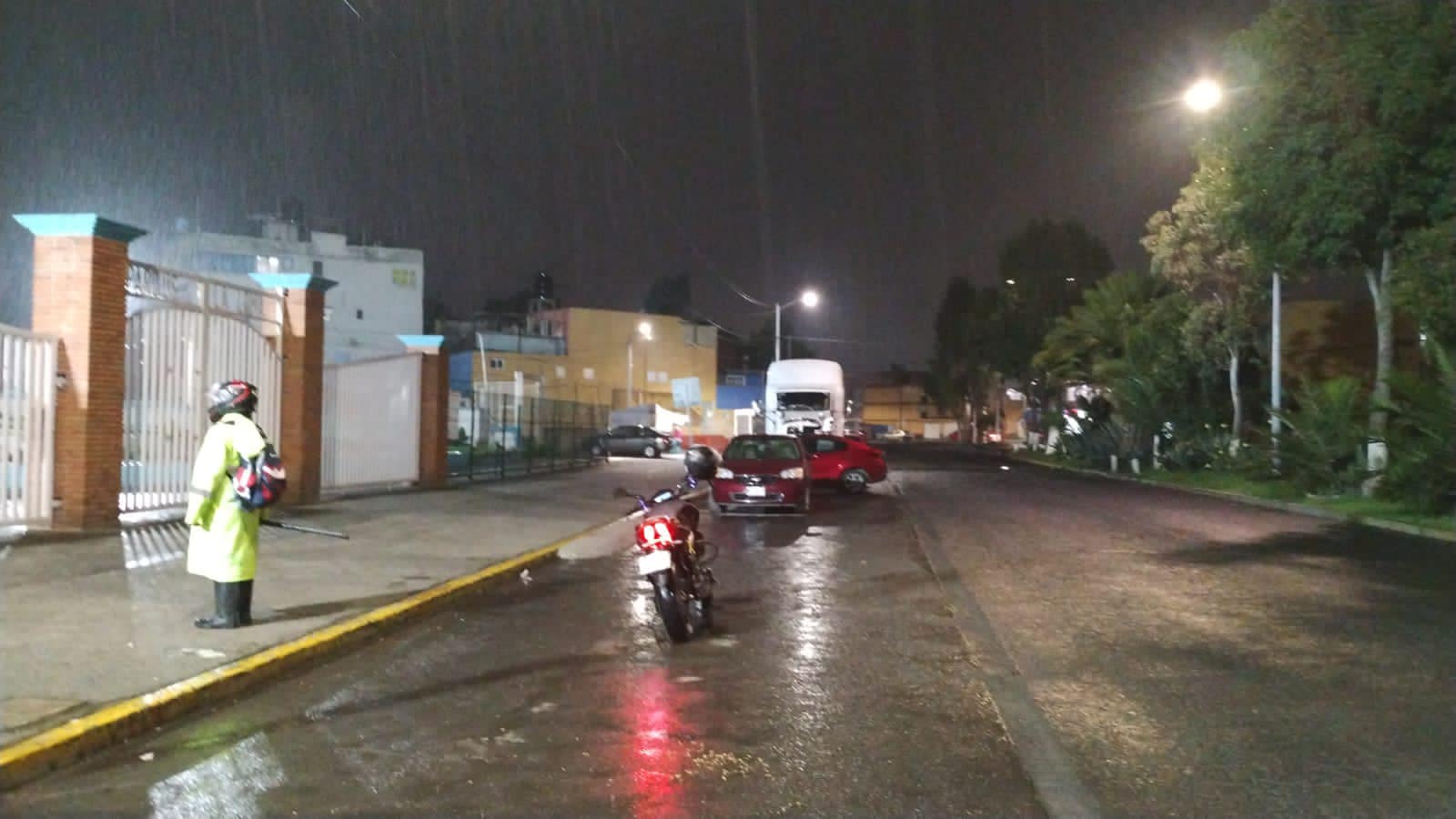 1691585866 130 Noche de lluvia y truenos en Metepec Grupo Tlanchana de