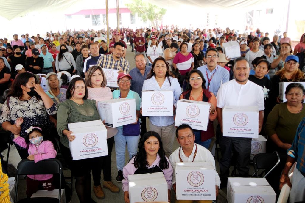 1691586660 96 ANUNCIA PRESIDENTA MUNICIPAL XOCHITL FLORES MAS APOYOS PARA COADYUVAR A