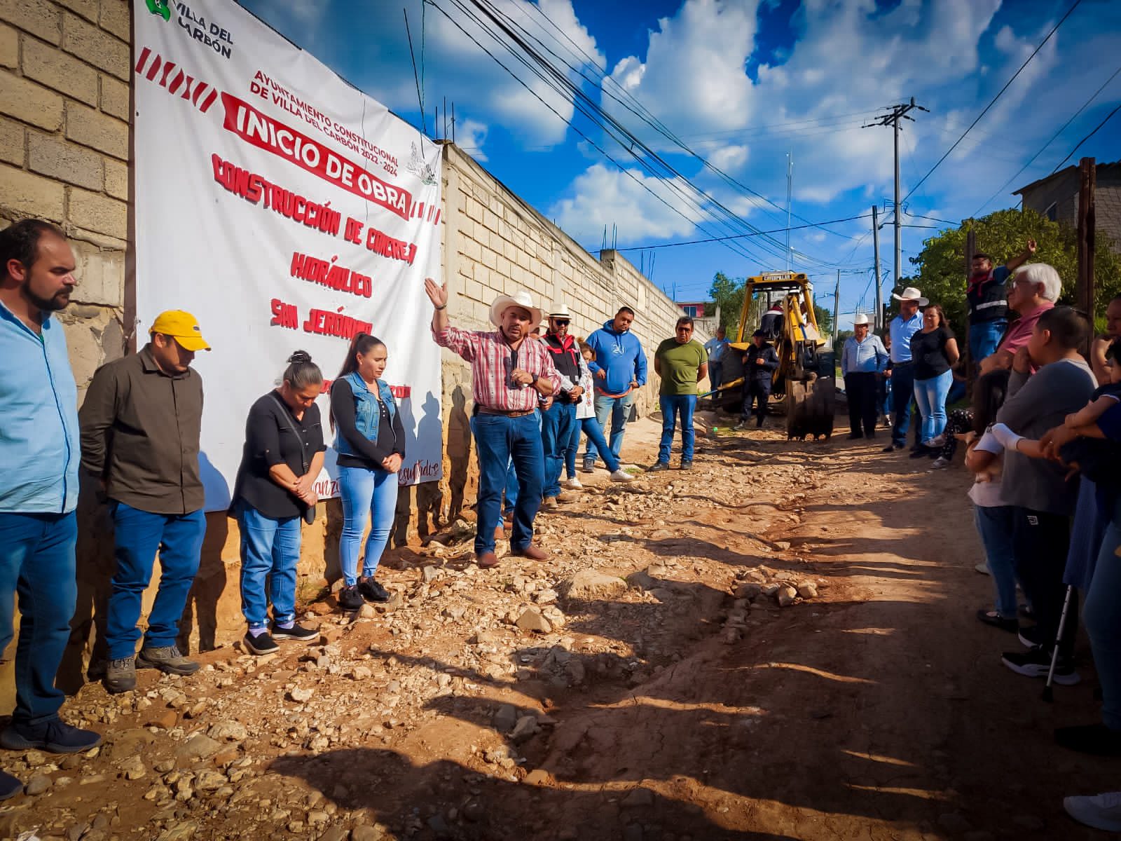 1691599242 490 Seguimos fortaleciendo nuestros caminos en las comunidades con mejor infraestruc