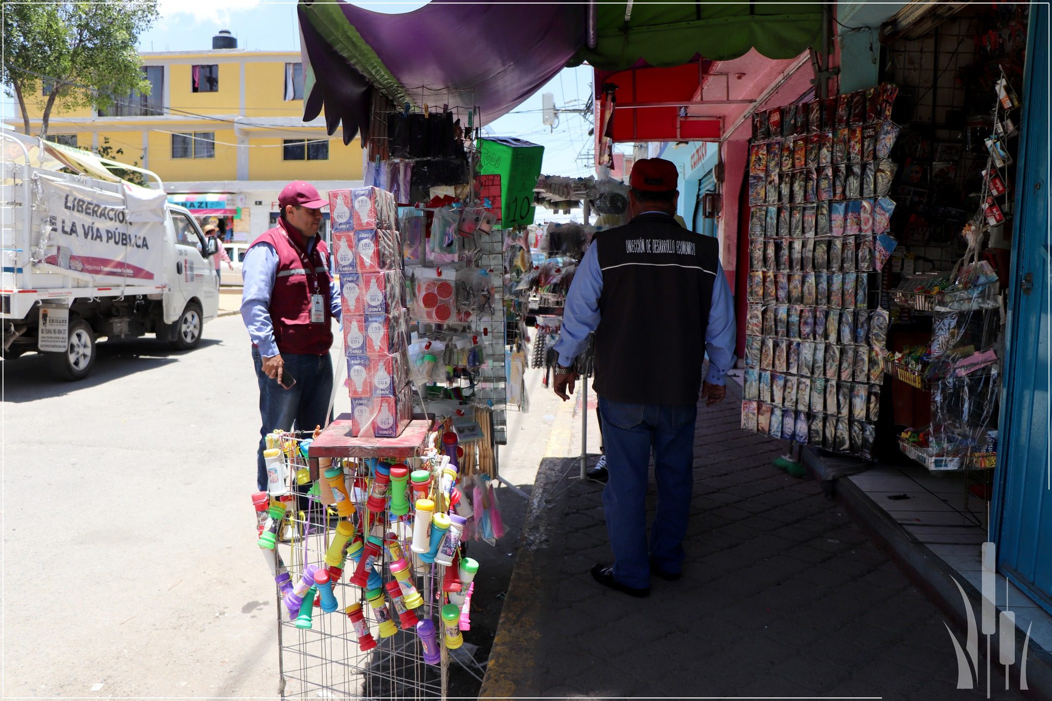 1691603148 785 SeguimosTransformandoTultitlan Realizamos el operativo CallesLibres de Bien