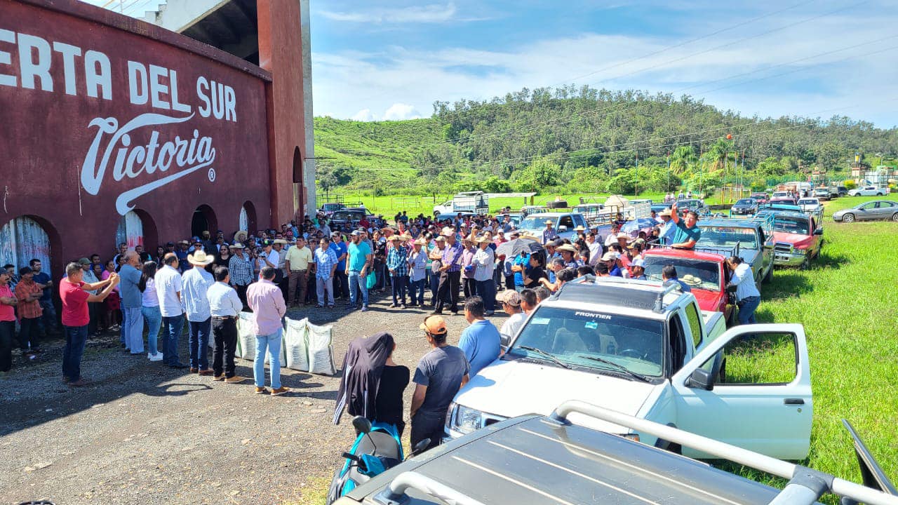 1691611253 591 RLR Mas fertilizante para las comunidades de Tejupilco el