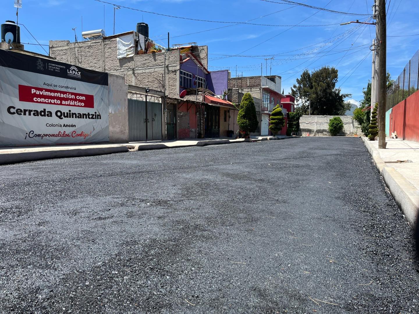 1691677242 502 INFRAESTRUCTURA Se realiza la pavimentacion con concreto asfaltico en