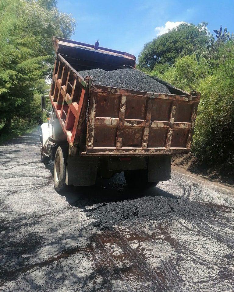 1691707688 191 Seguimos trabajando en el mejoramiento de caminos en esta ocasion