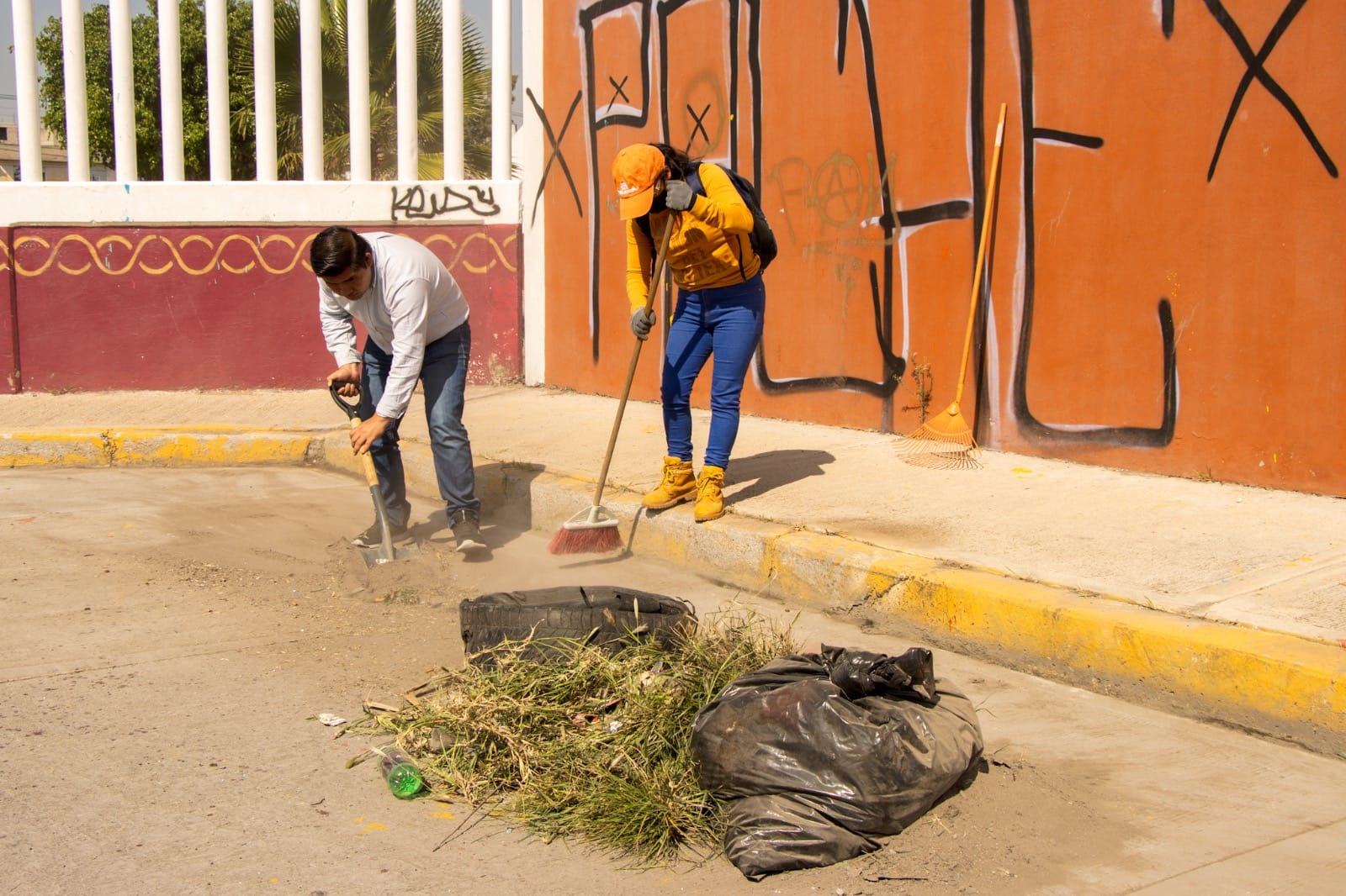 1691875360 823 GOBIERNO DE CHIMALHUACAN EMBELLECE MERCADO 12 DE DICIEMBRE EN LA