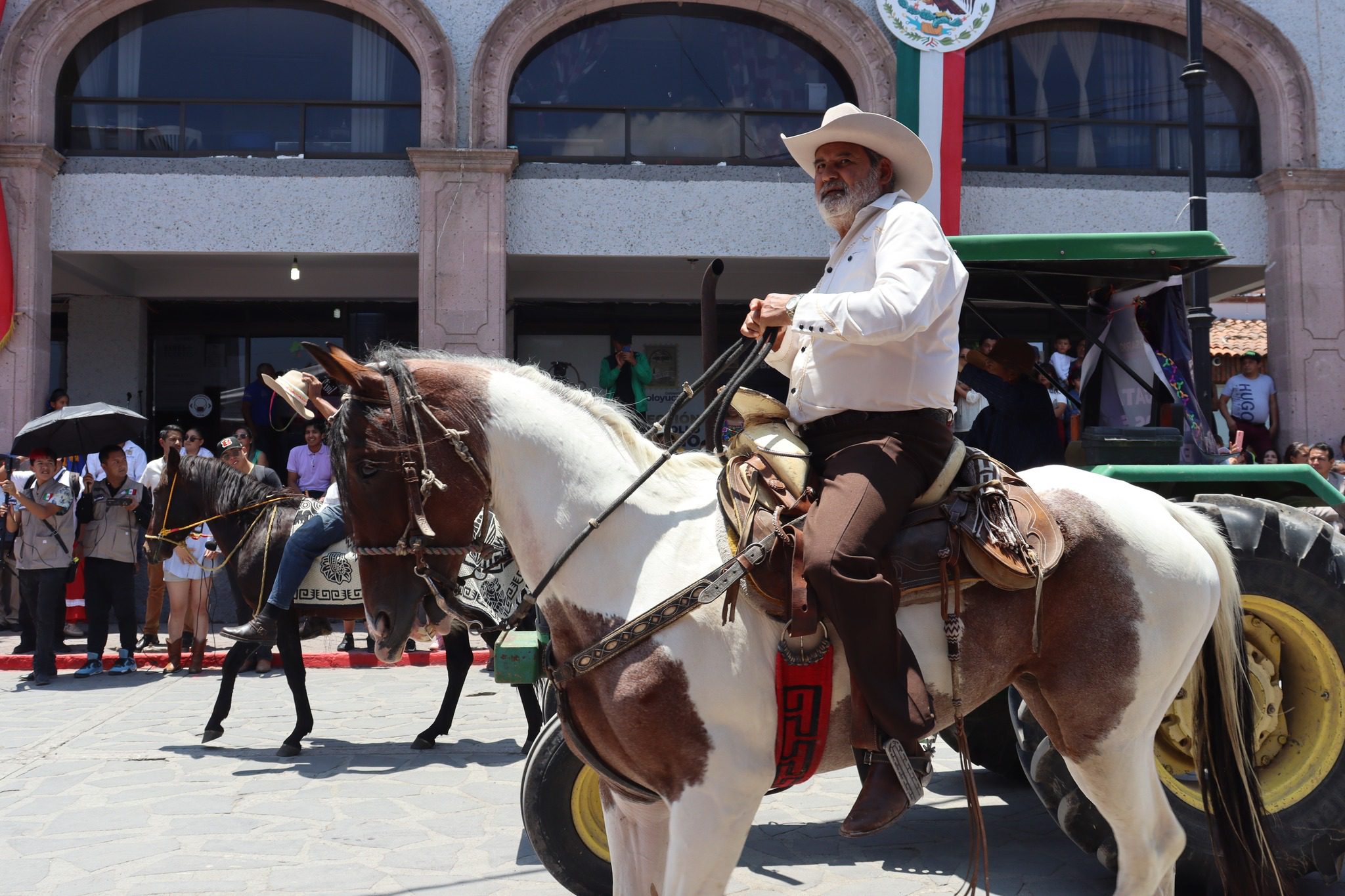 1692032264 624 Con mucha alegria y entusiasmo se vivio el Desfile Multicultural