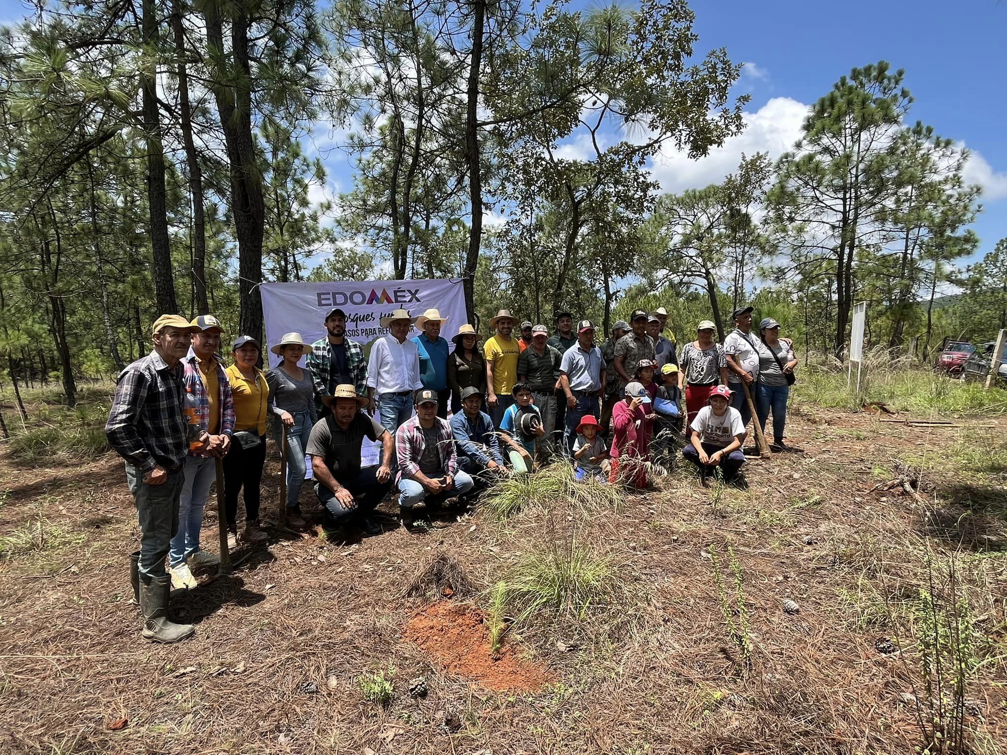 1692036836 399 RLR Via Rigoberto Lopez Rivera Sabado de reforestacion en