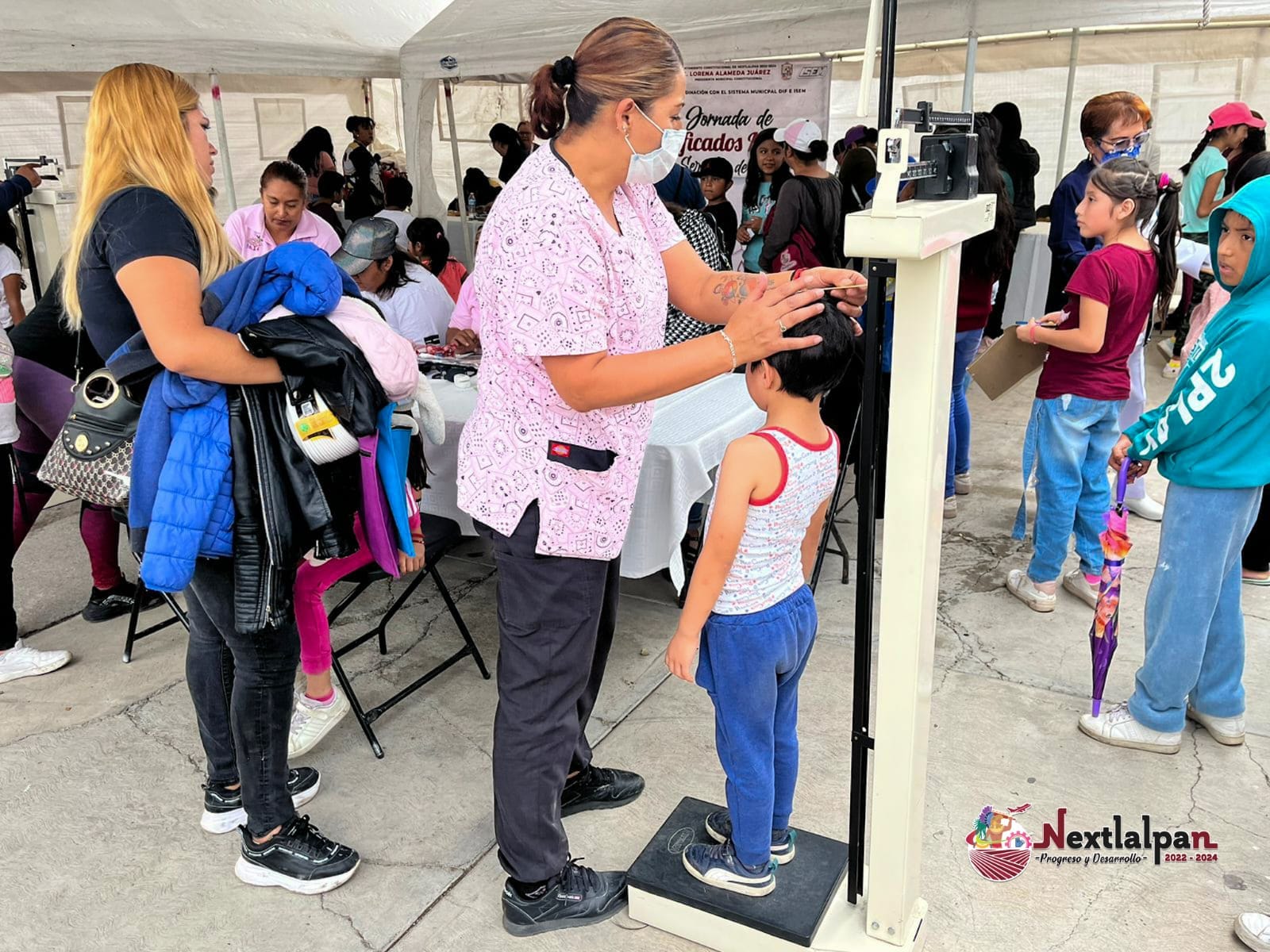 1692044752 728 La PresidentaMunicipal Lorena Alameda visito Prados de San Francisco donde