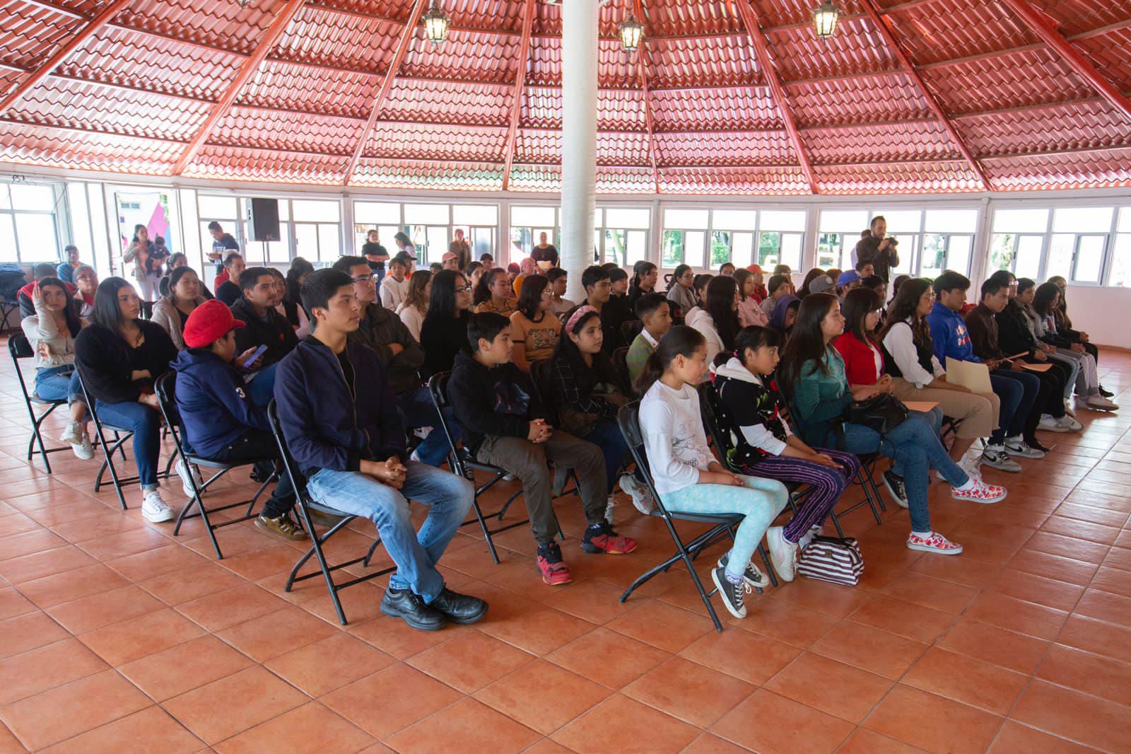 1692047266 614 En el marco del Dia Internacional de la Juventud escuchamos