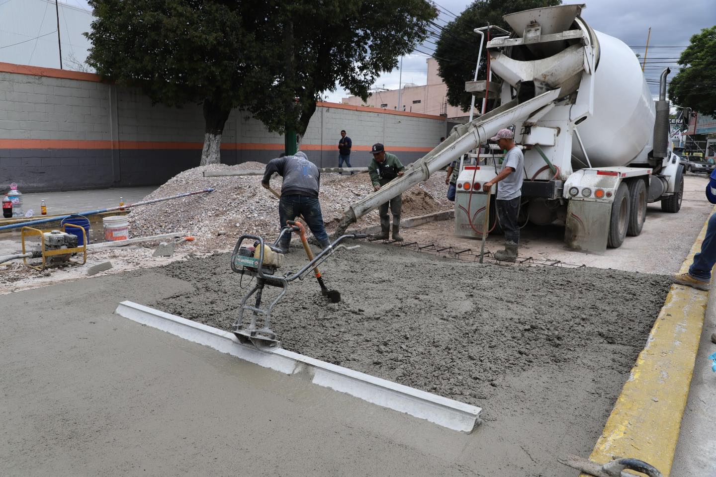 1692048755 359 Nuestro presidente Aldo Ledezma superviso los trabajos de la tercer