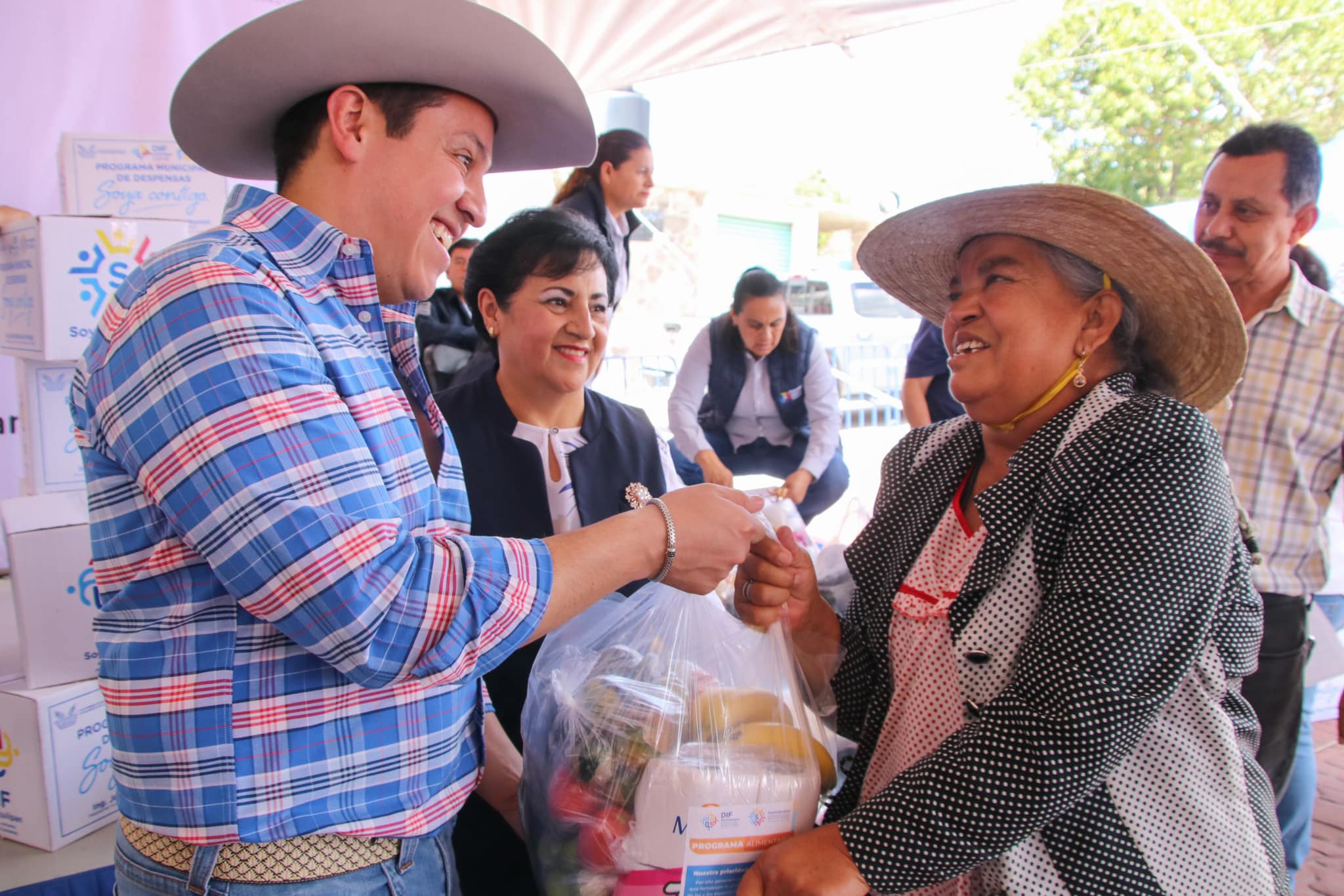 1692051421 145 Vamos ContigoXSoya fortaleciendo a todas nuestras comunidades En esta bendita