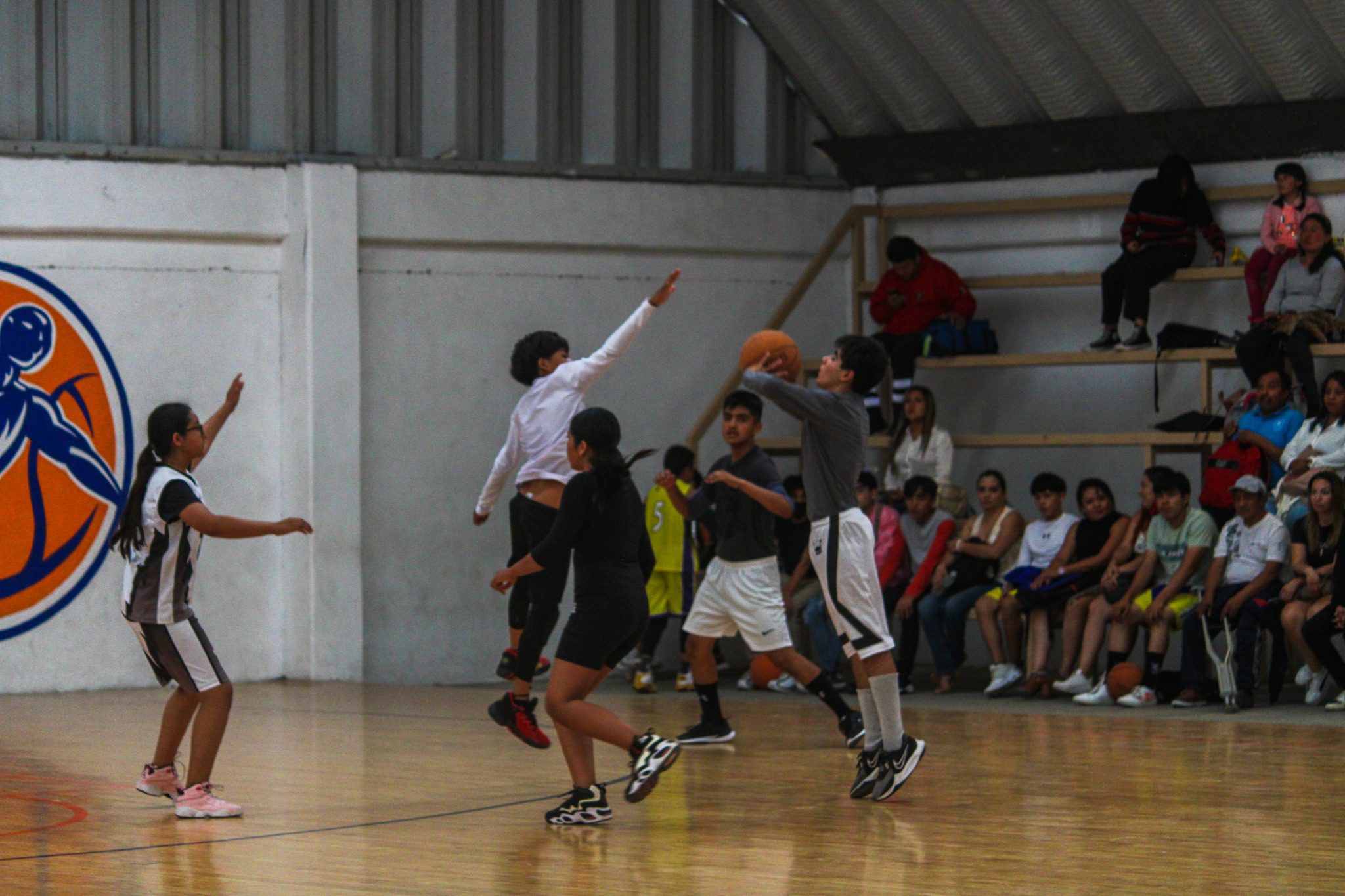 1692057000 358 ¡Felicidades a todas las alumnas y alumnos de basquetbol del